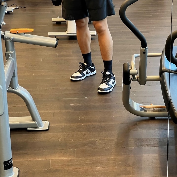Nike Dunk Low Retro Black 착용 스타일 - 2