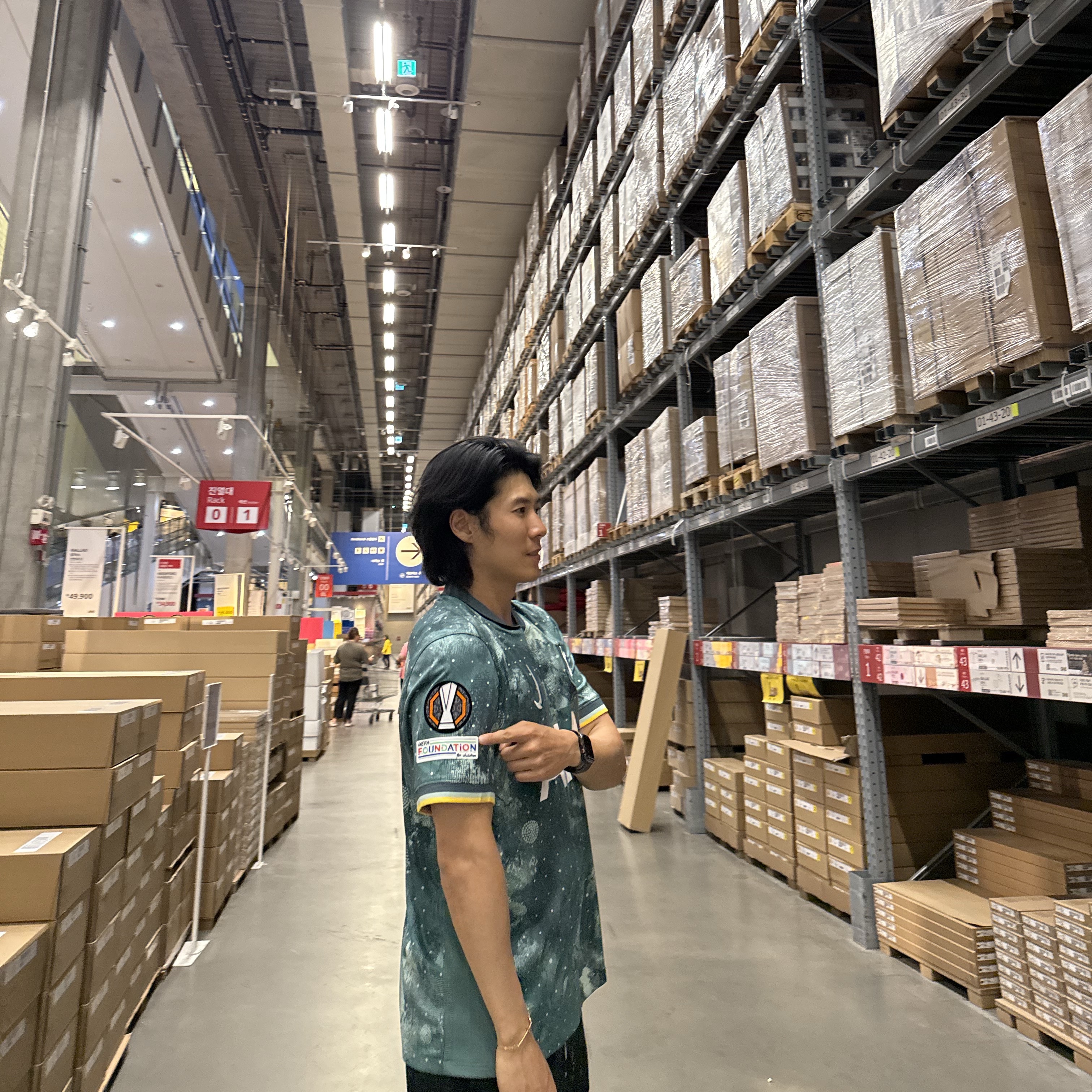 Nike Tottenham Hotspur 2024/25 Dri-Fit Stadium Third Replica Jersey Enamel Green (Non Marking Ver.) 착용 스타일 - 3