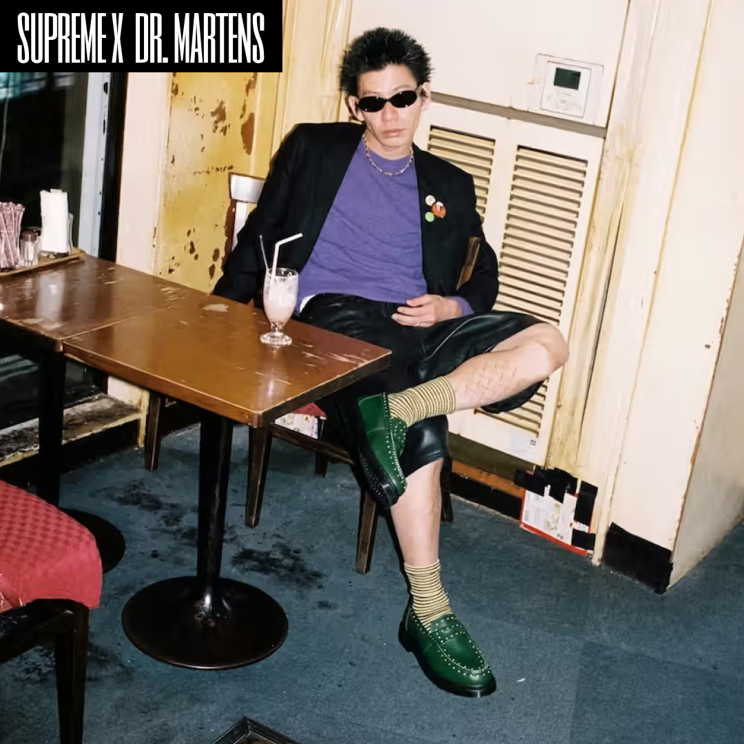 Dr. Martens x Supreme Studded Penton Loafers Red - 25SS, Dr. Martens x Supreme Studded Penton Loafers Black - 25SS 착용 스타일 - 4