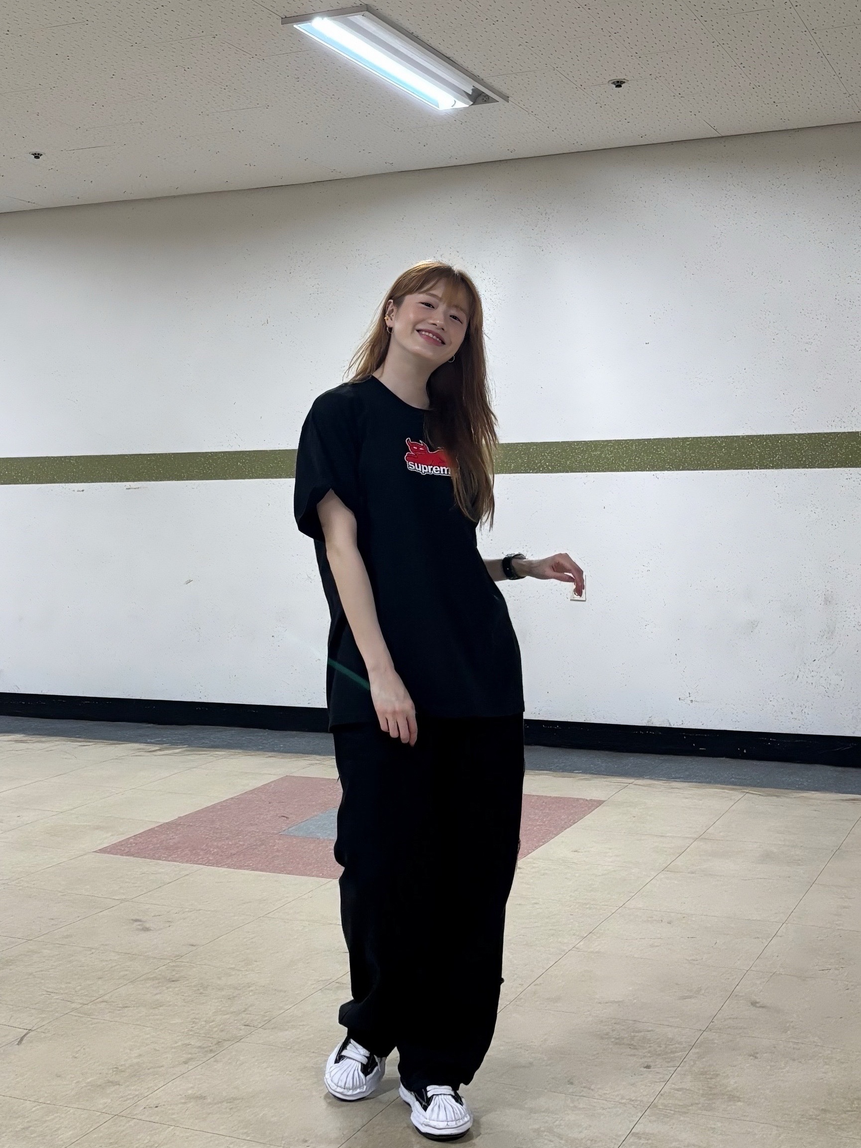 Supreme x Toy Machine Devil Cat T-Shirt Black - 24SS, Maison Mihara Yasuhiro Blakey OG Sole Canvas Low-top Sneakers Black White 착용 스타일 - 4