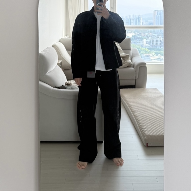 Levi’s x Kiko Kostadinov Denim Jacket Black, Levi’s x Kiko Kostadinov Denim Pants Black 착용 스타일