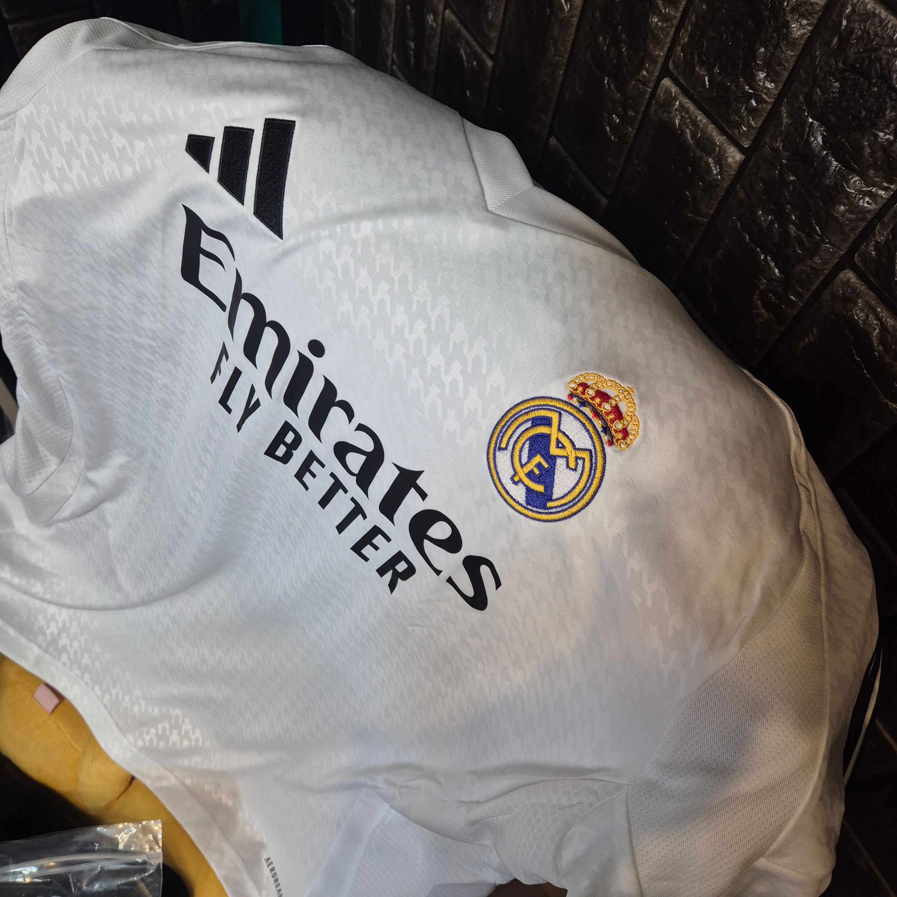 Adidas Real Madrid 2024/25 Home Jersey White - KR Sizing (Non Marking Ver.) 착용 스타일