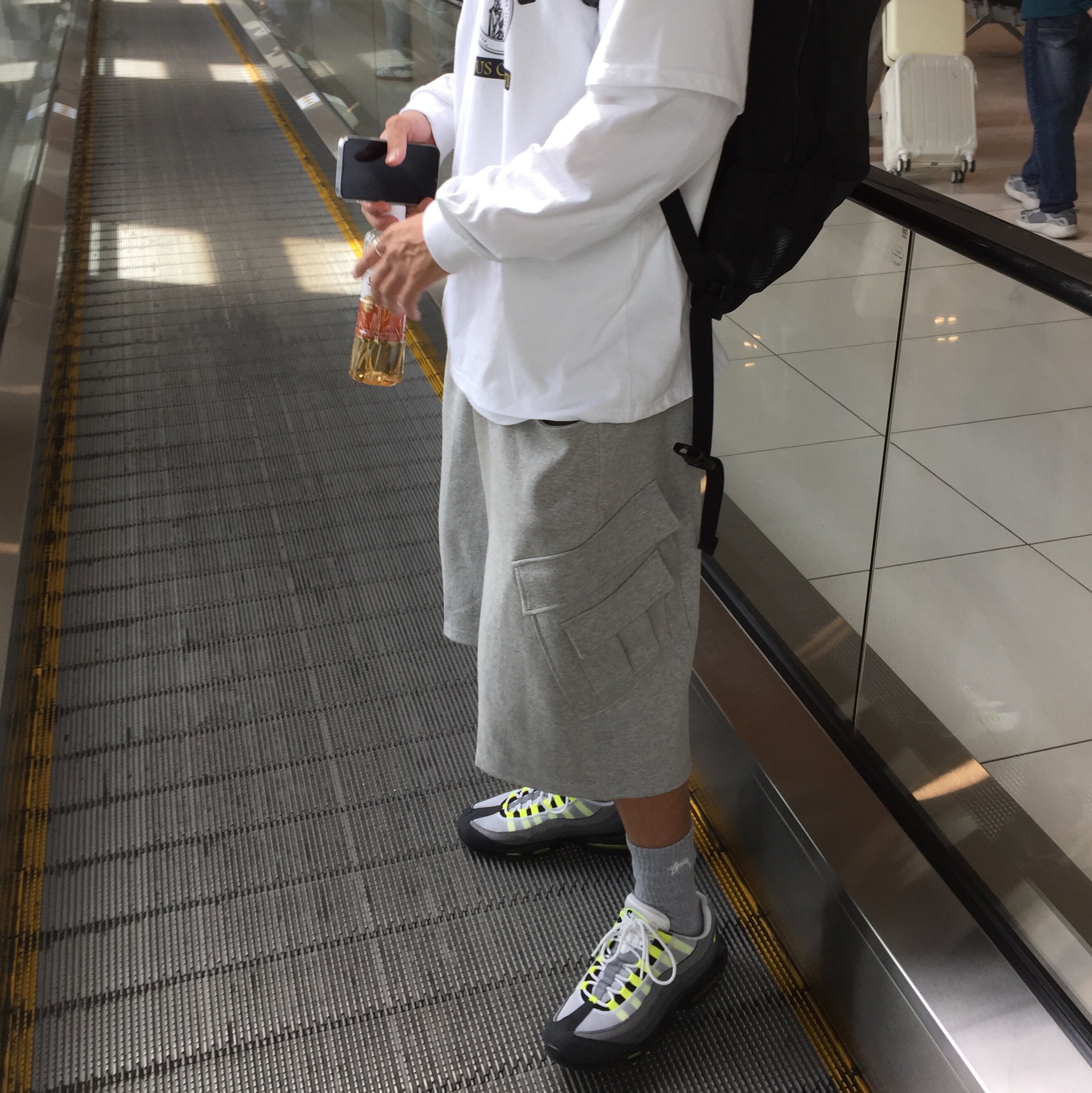 Nike Air Max 95 OG Neon 착용 스타일 - 2