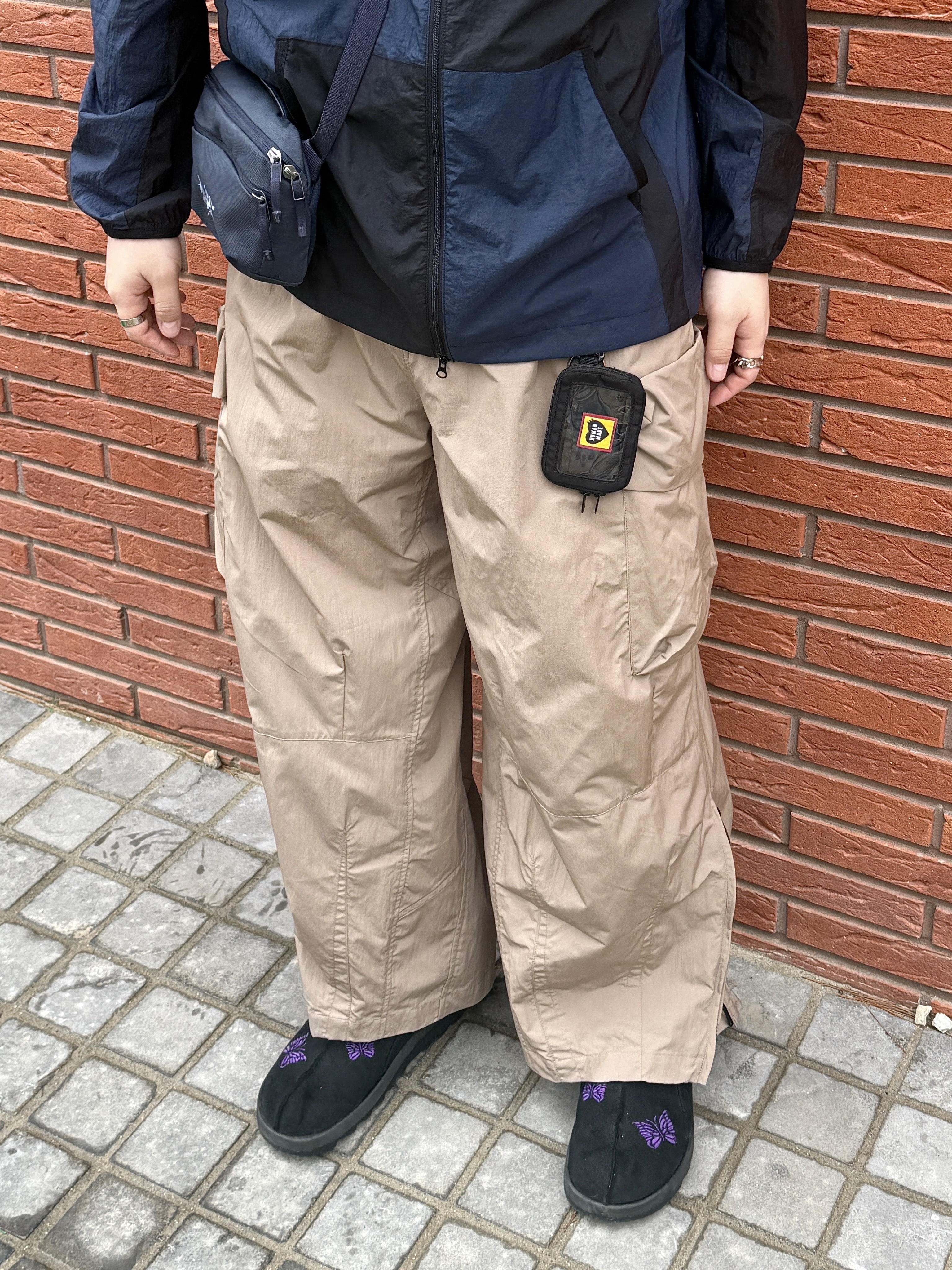 Arc'teryx Mantis 1 Waistpack Black Sapphire, Reebok x Needles Beatnik Moc Core Black Extreme Purple 착용 스타일 - 3