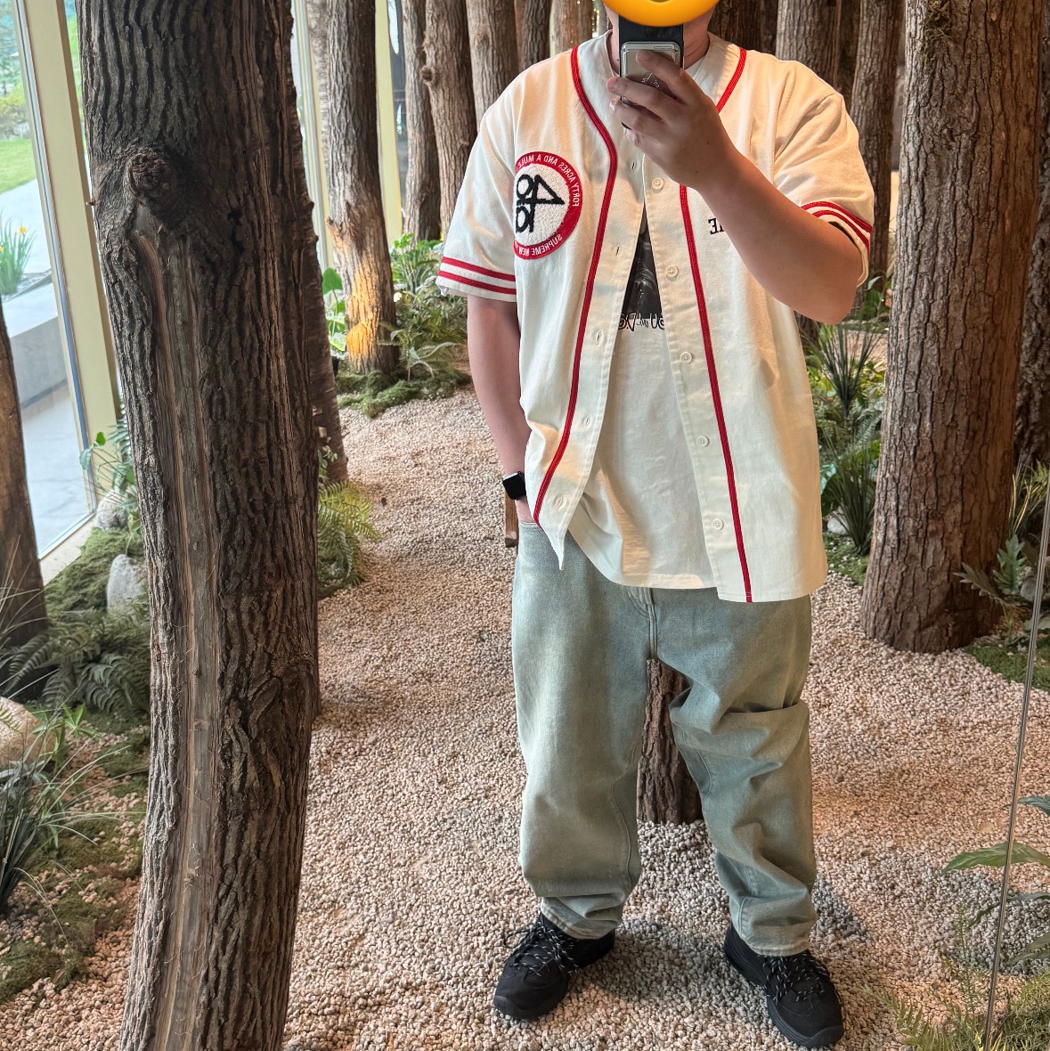 Supreme x 40 Acres Twill Baseball Jersey Natural - 25SS, Supreme Baggy Jean Dirty Indigo - 23SS 착용 스타일