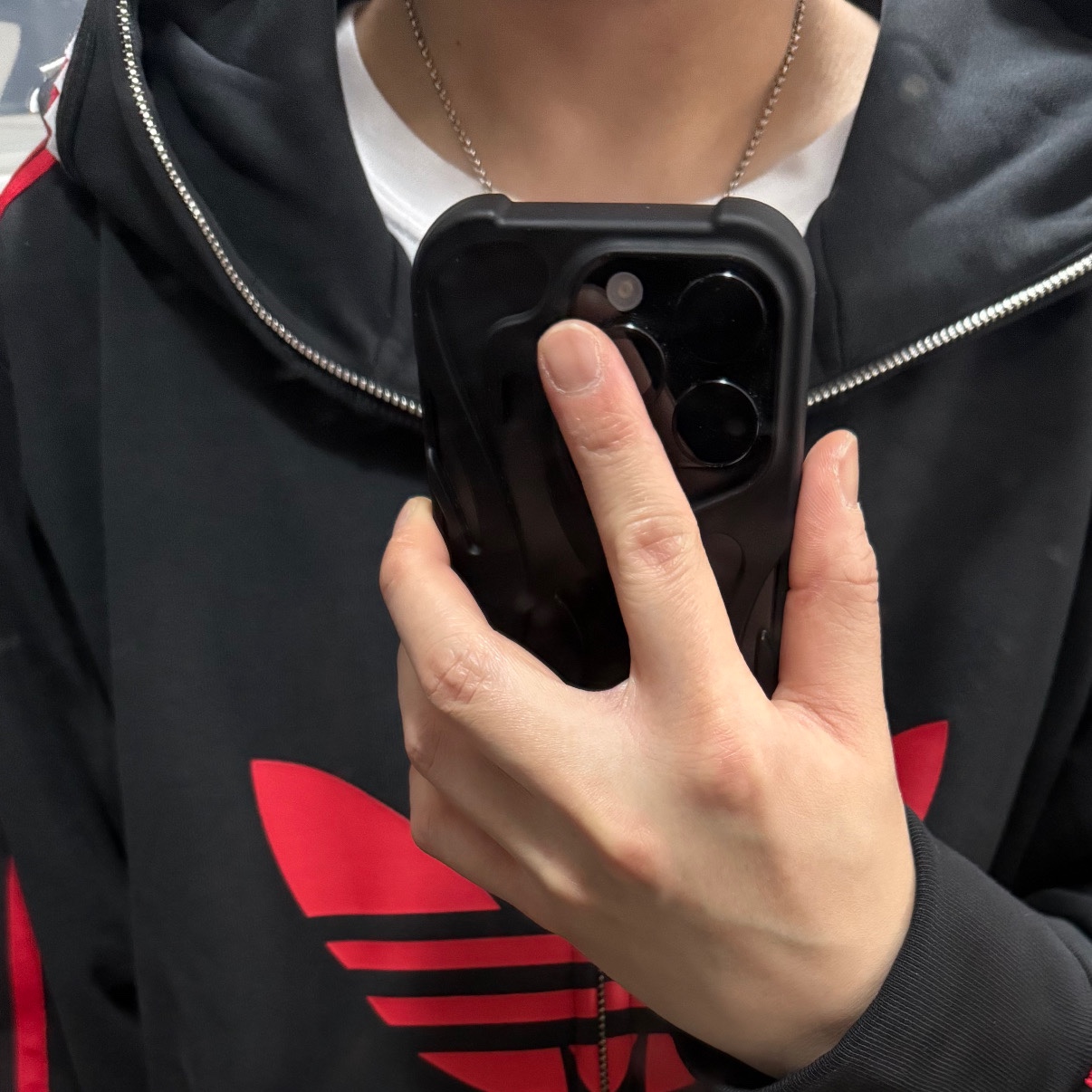 Adidas x BAPE Ultimate Shark Hoodie Black - US Sizing 착용 스타일