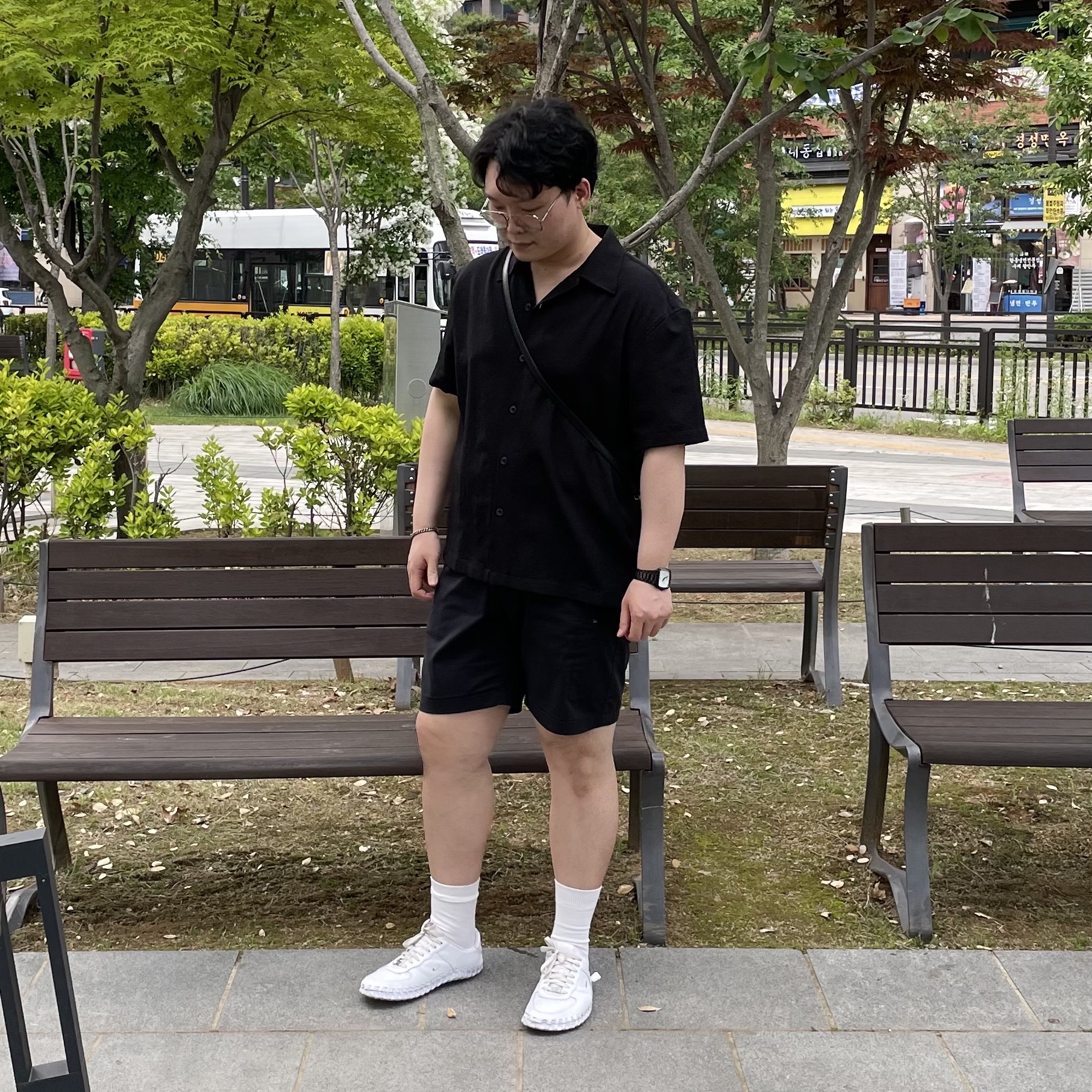 Nike x Jacquemus J Force 1 Low LX SP White 착용 스타일 - 2