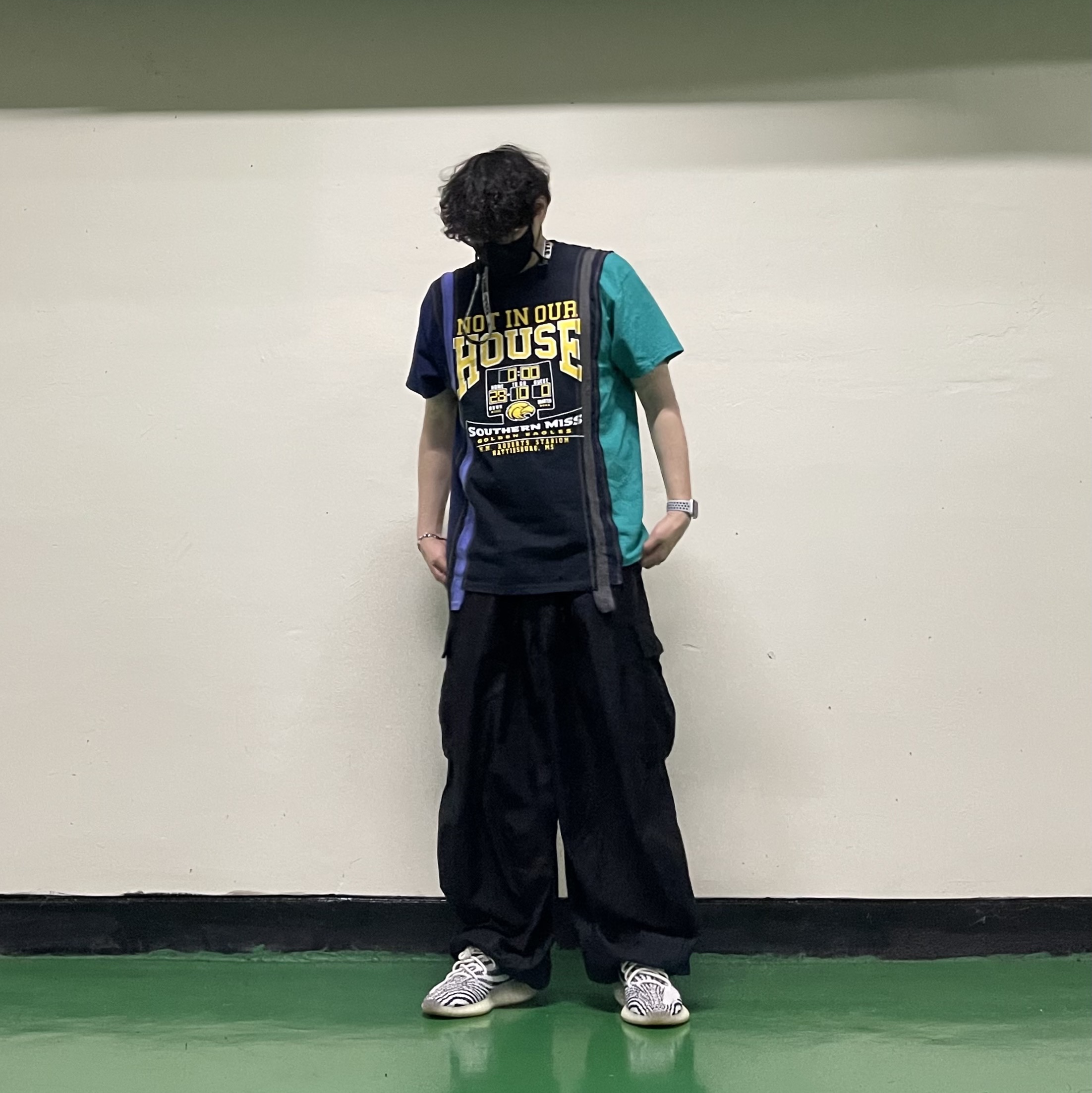Needles H.D. BDU Pants Black, Adidas Yeezy Boost 350 V2 Zebra 2017/2019/2020 착용 스타일 - 3