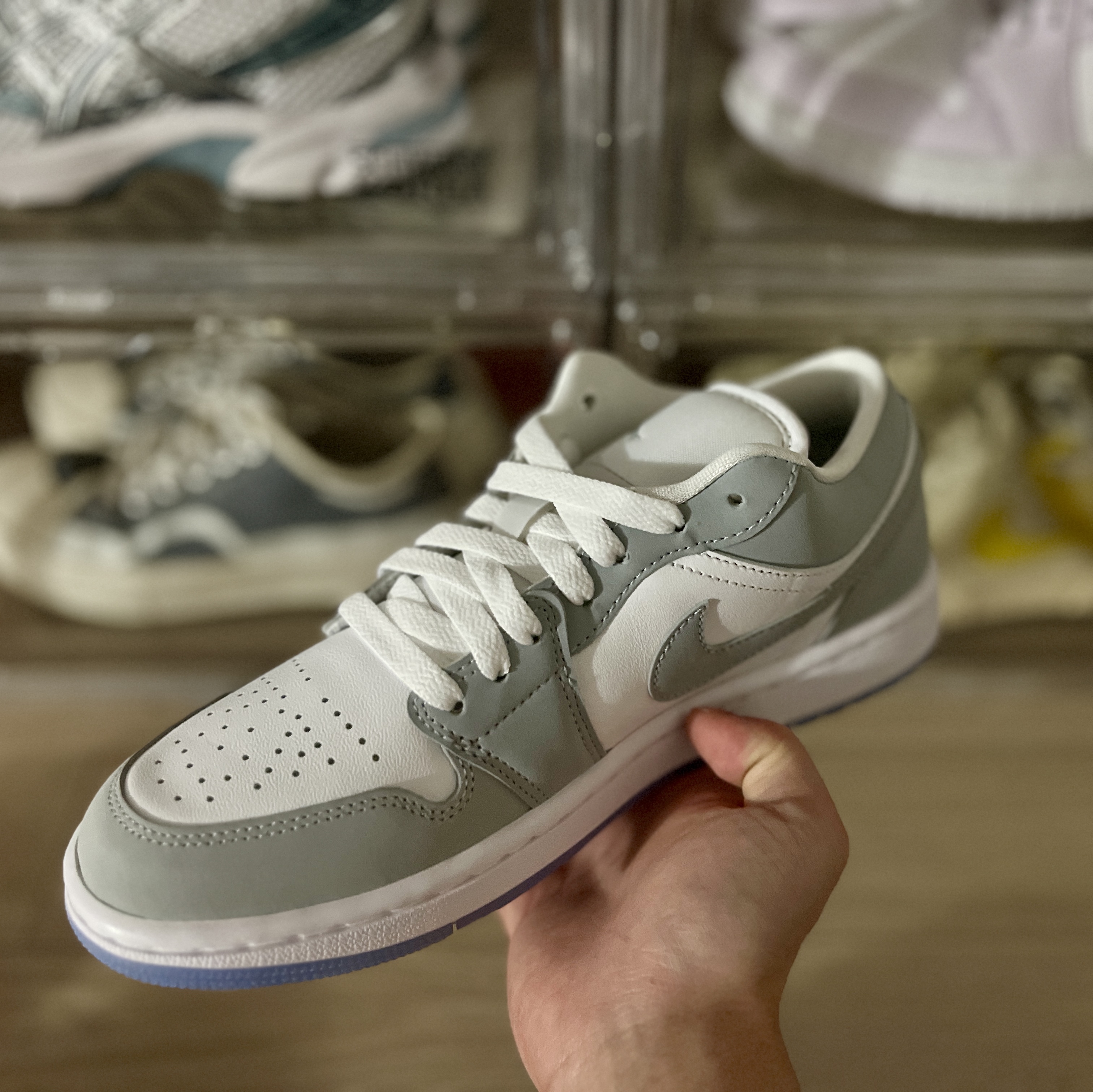 (W) Jordan 1 Low White Wolf Grey 착용 스타일 - 2