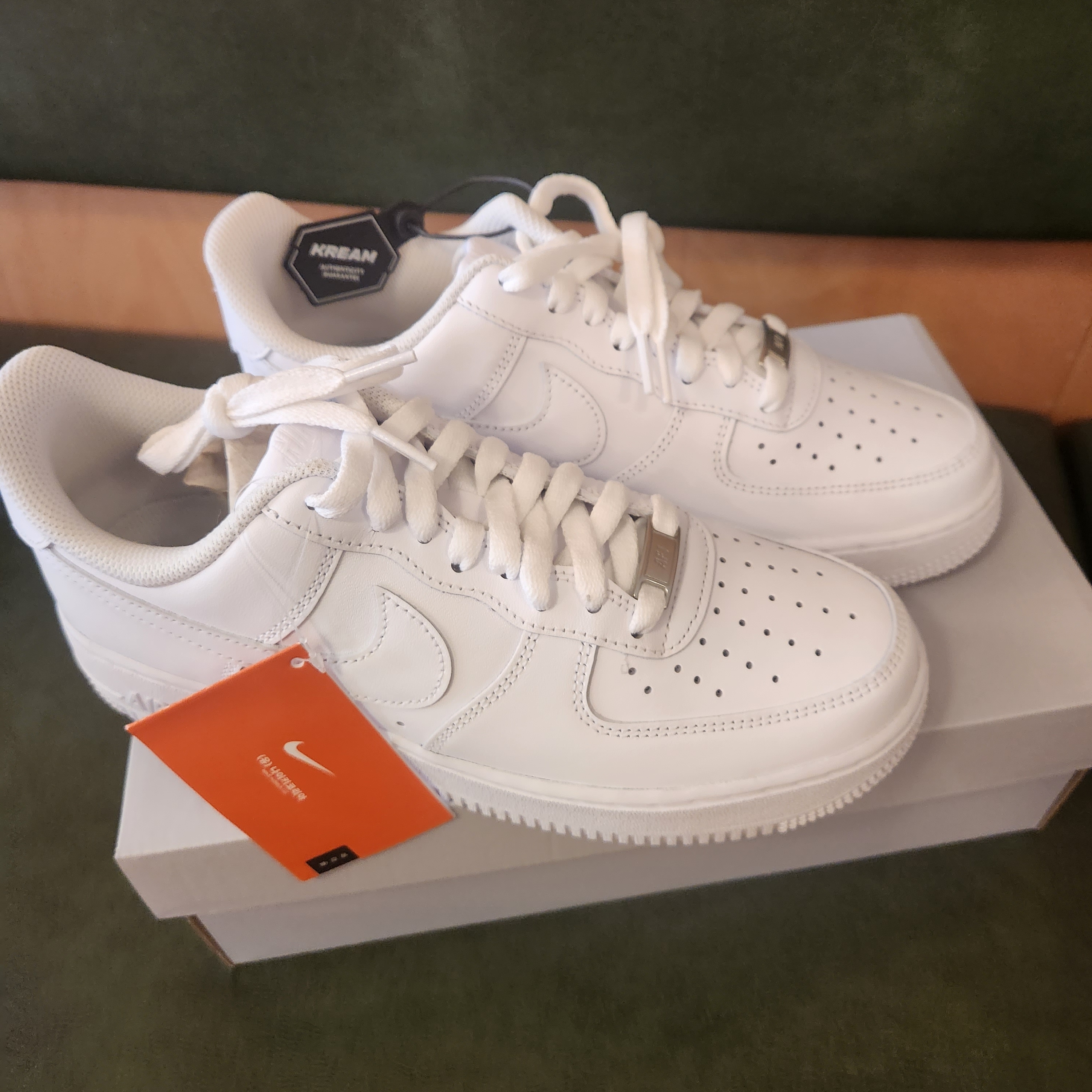 Nike Air Force 1 '07 Low White 착용 스타일