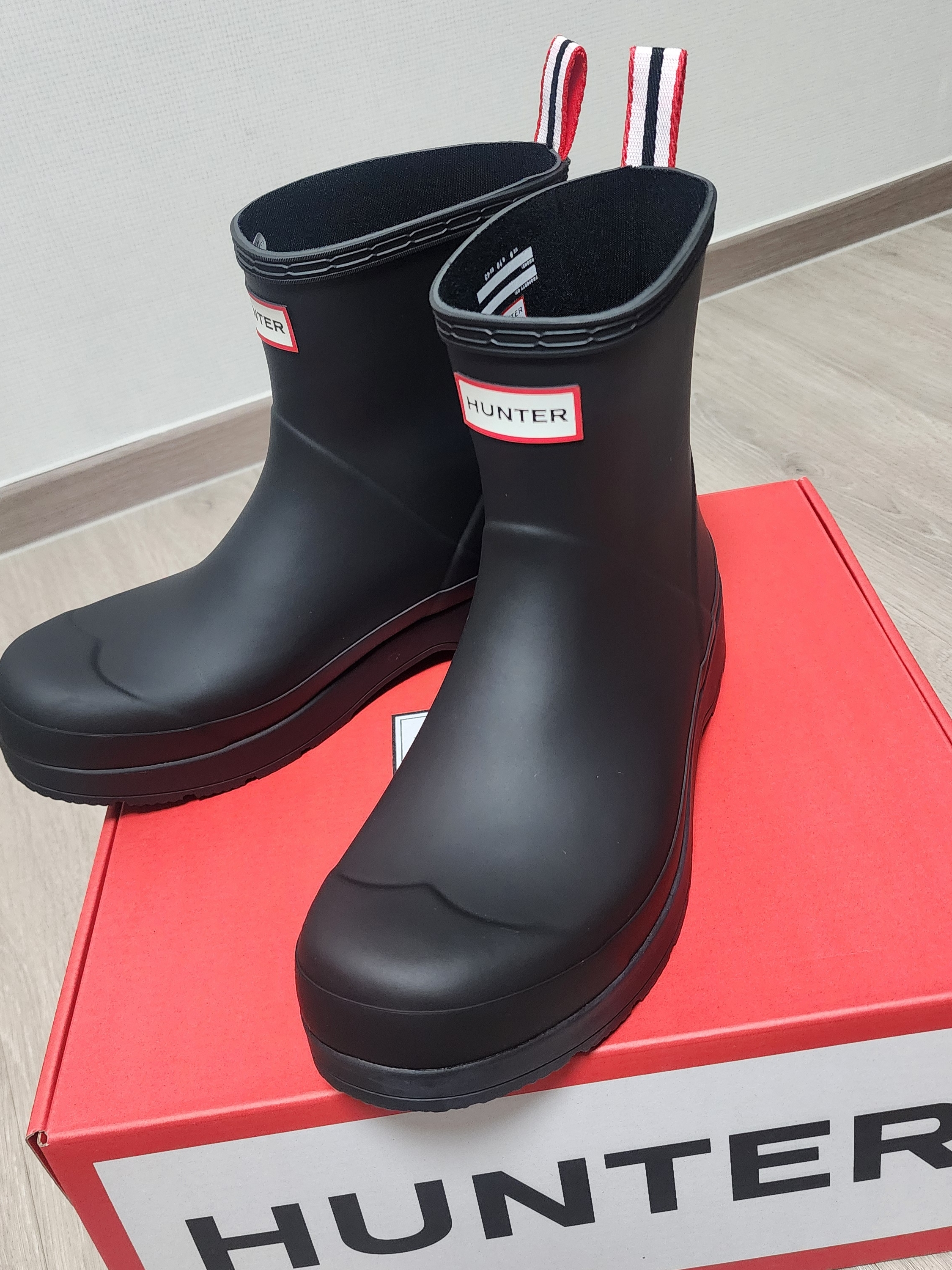 Hunter Play Short Wellington Boots Black 착용 스타일