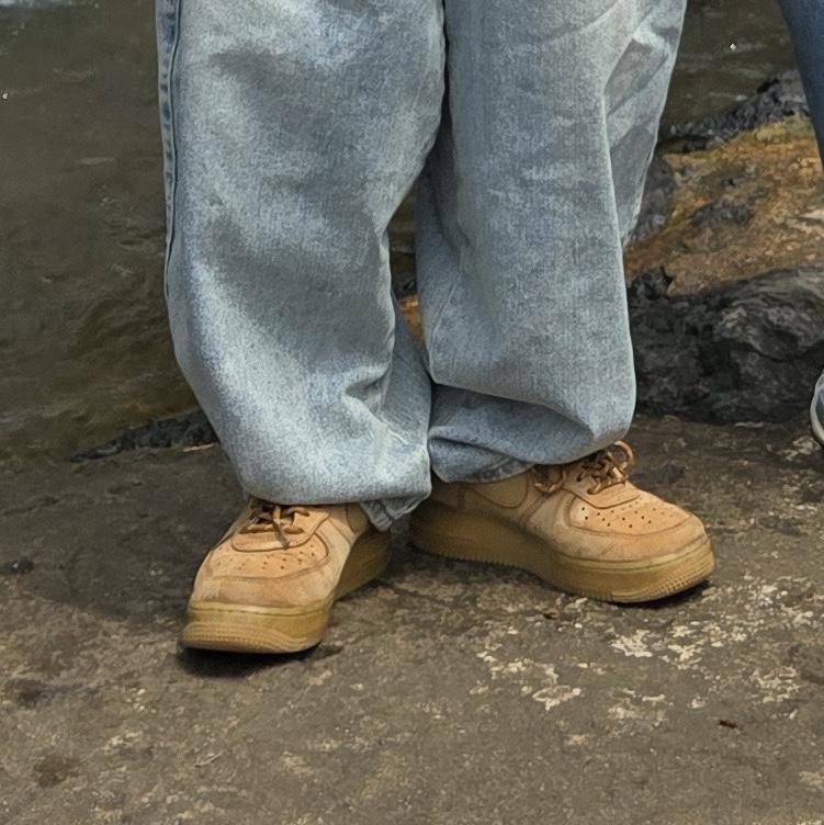 Nike Air Force 1 '07 WB Flax 착용 스타일