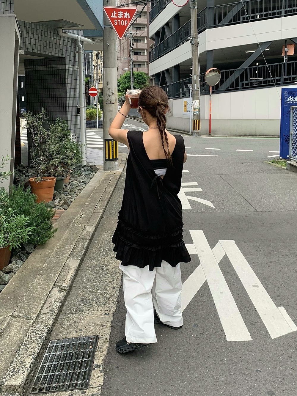 On Running x Post Archive Faction (Paf) Cloudmonster 2 Thorn Brown 착용 스타일 - 1