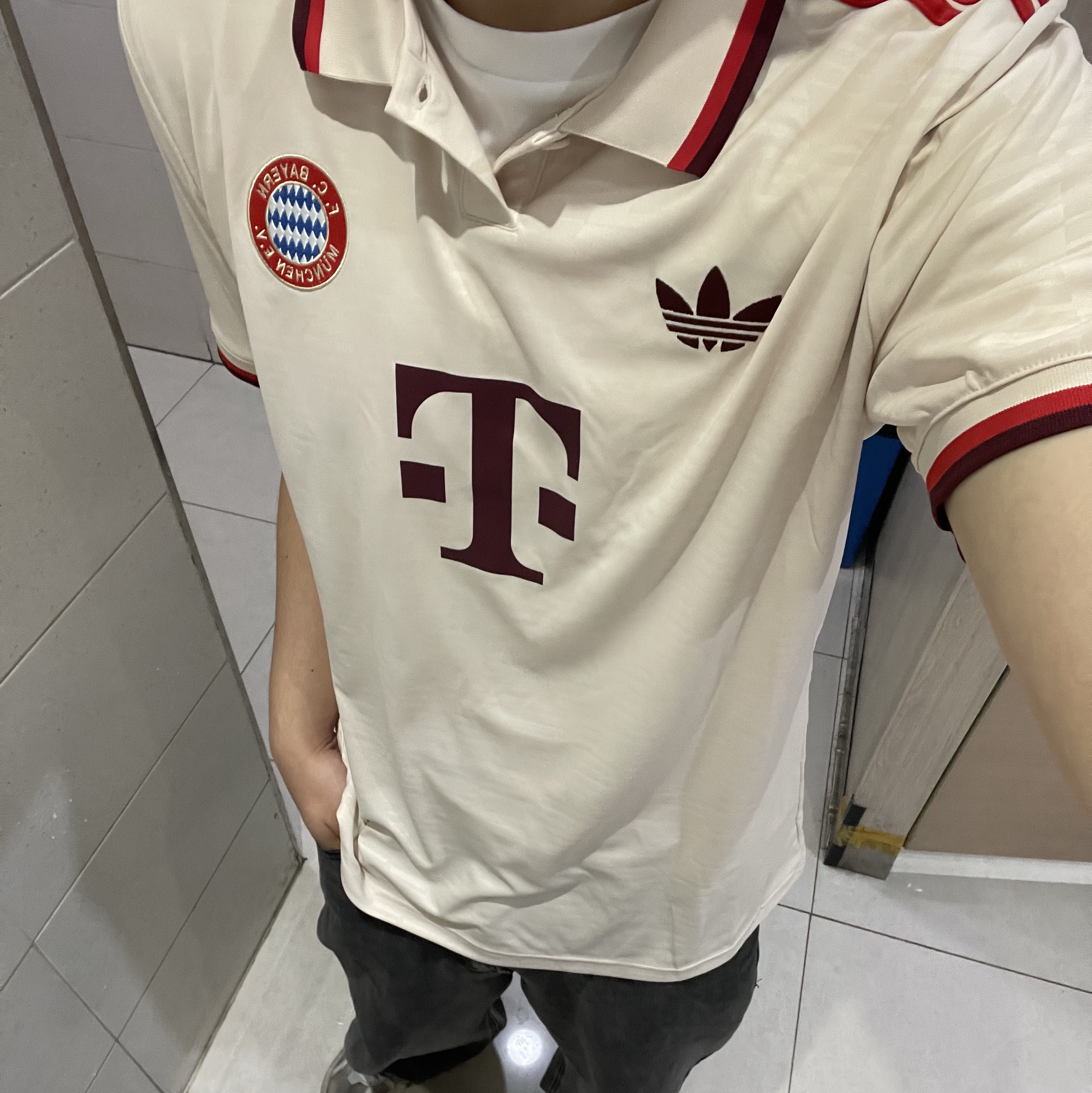 Adidas Bayern Munchen 2024/25 3rd Jersey Linen - KR Sizing (Non Marking Ver.) 착용 스타일