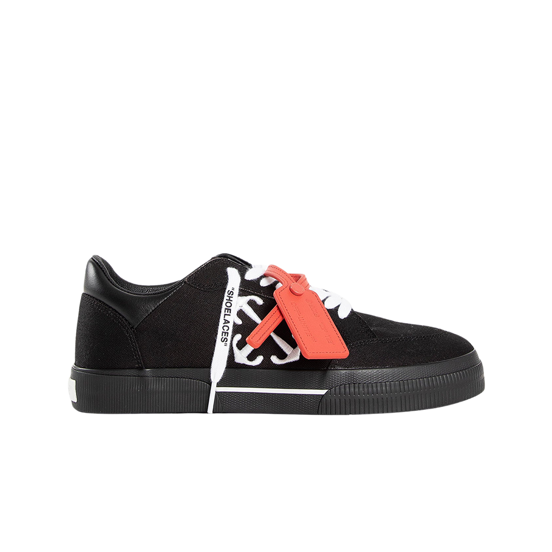 OMIA293C99FAB0011001 Off-White New Low Vulcanized Sneakers Black White