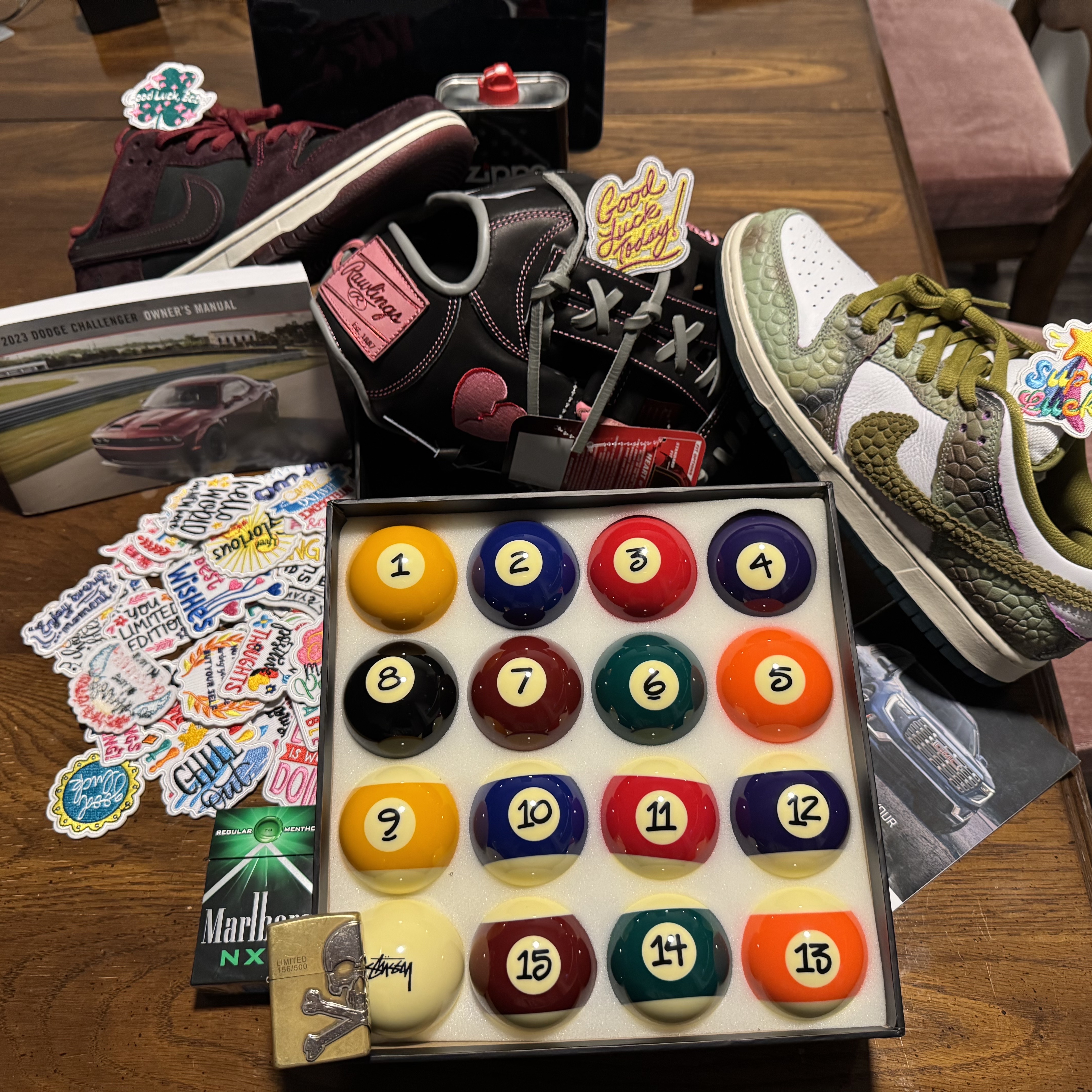 Stussy Billiard Balls 착용 스타일