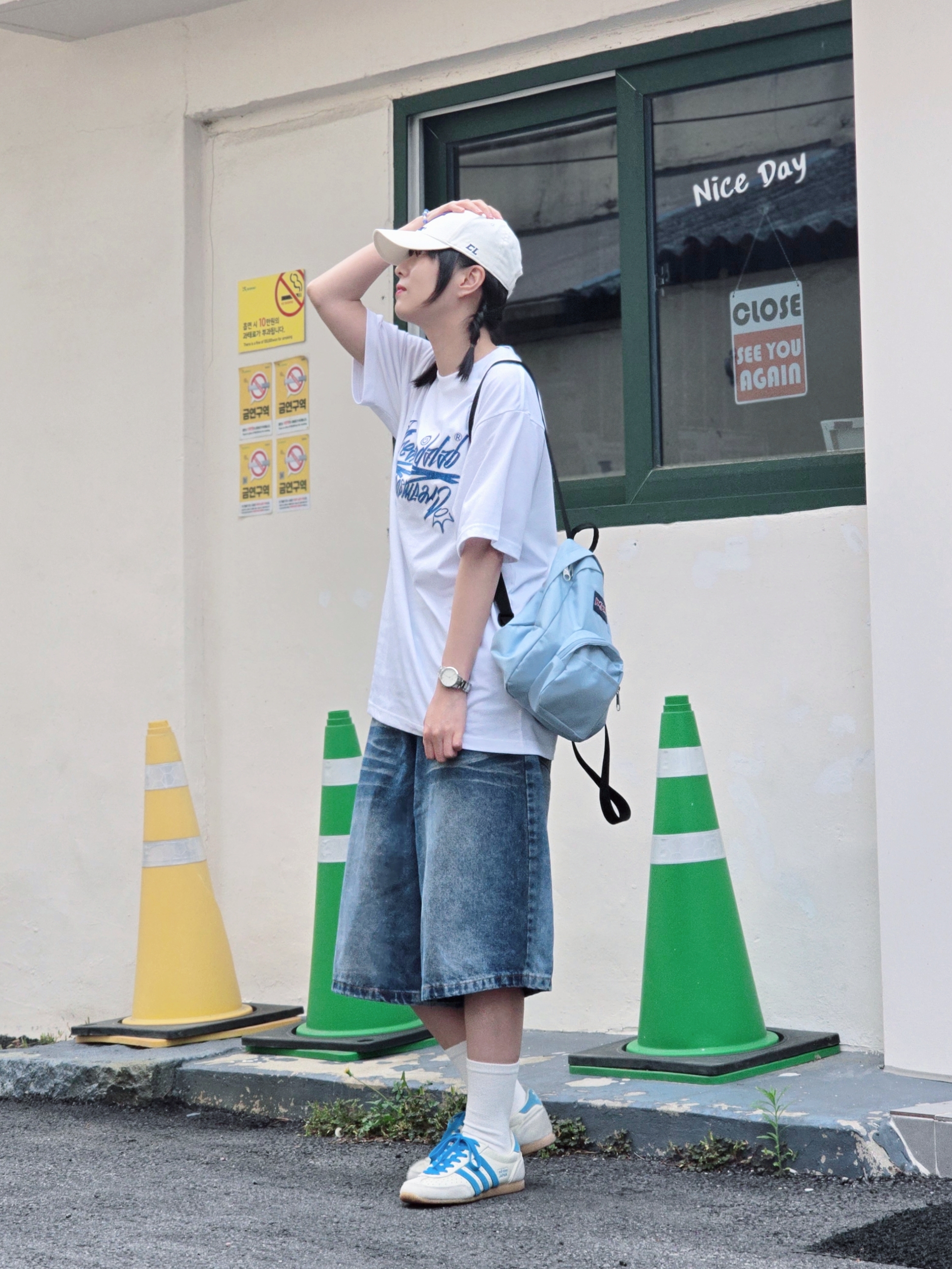 Nike x Drake Nocta NRG LU L91 Cap White, Jansport Half Pint Mini Backpack Blue Dusk 착용 스타일 - 1