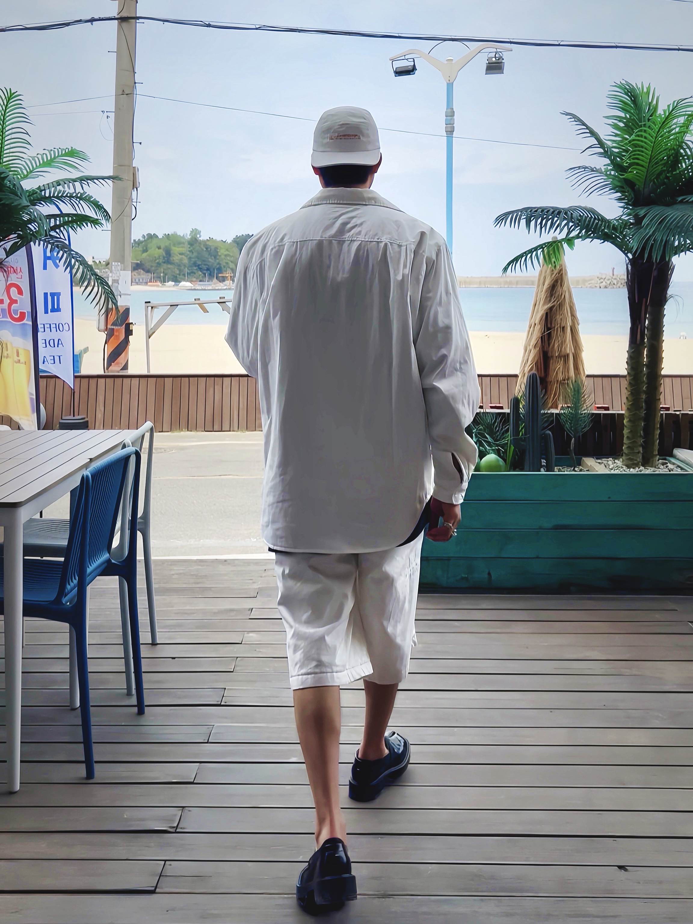 Supreme x MM6 Maison Margiela Painted Camp Cap White - 24SS, Supreme x MM6 Maison Margiela Padded Shirt White - 24SS 착용 스타일 - 1