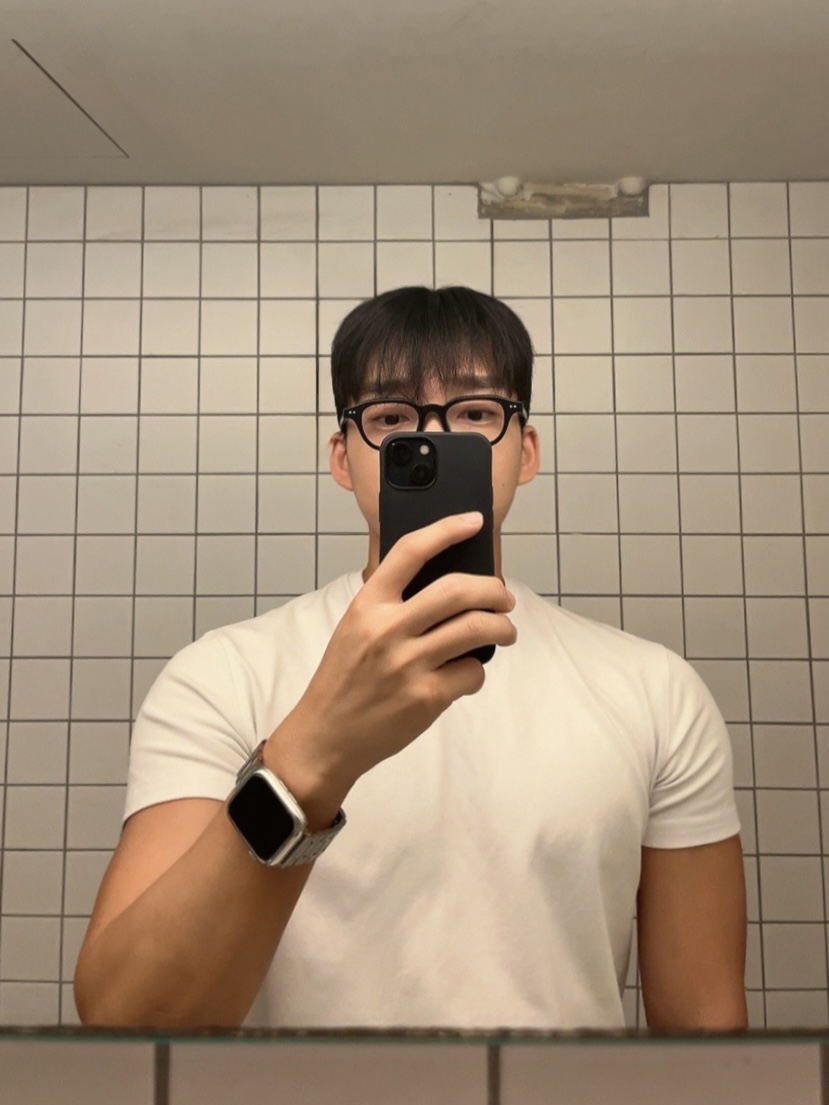 Apple Watch SE 2024 40mm Midnight Aluminium Case with Sport Band S/M Midnight (Korean Ver.) 착용 스타일 - 3
