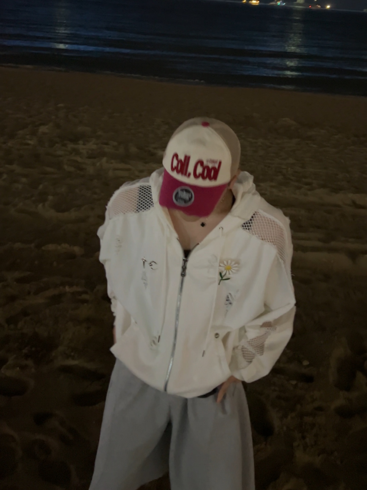 Thug Club Dem Sound Zip-Up White, Maison Mihara Yasuhiro Peterson OG Sole OD Canvas Low-top Sneakers Red 착용 스타일 - 5