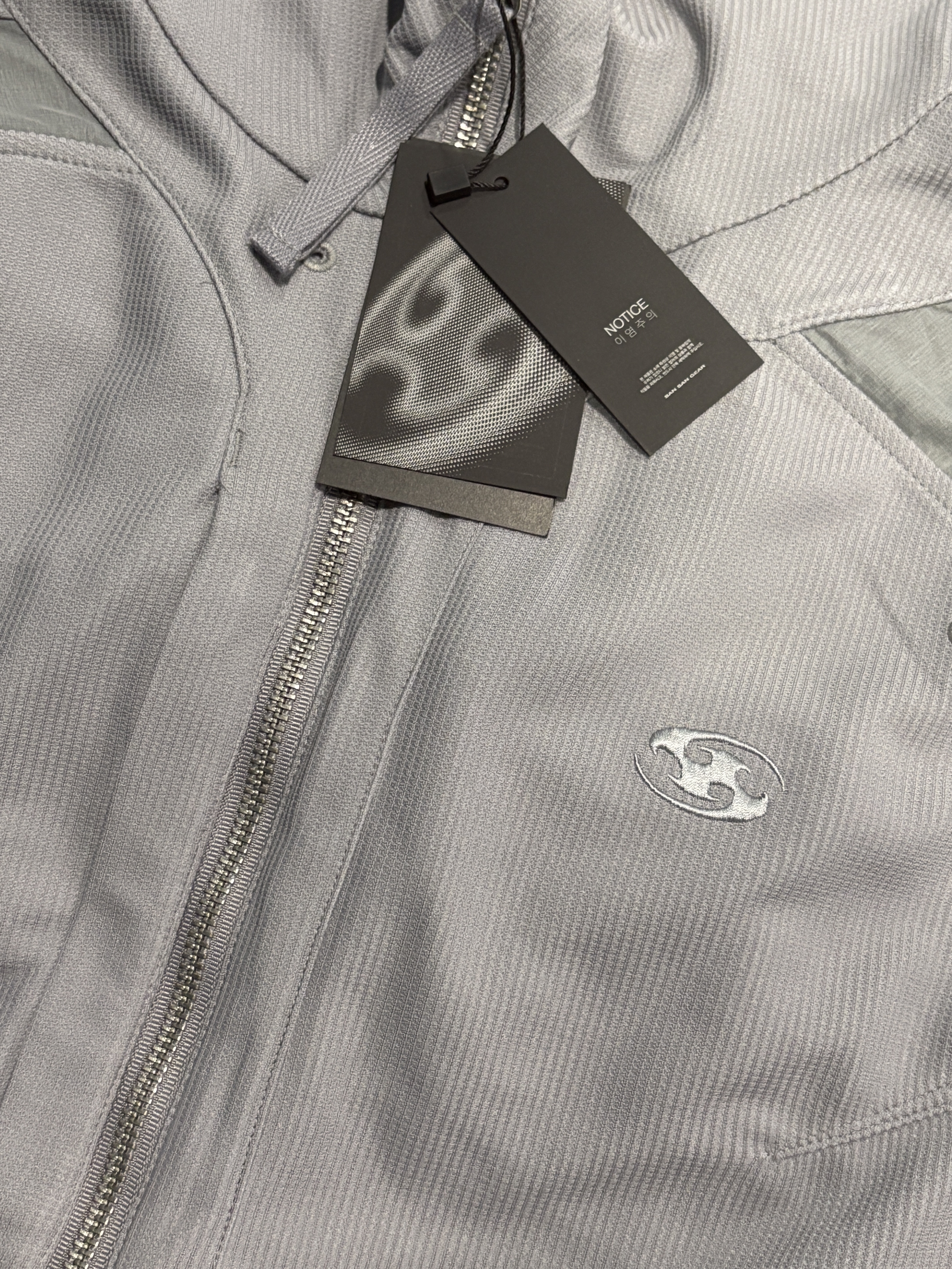 Sansan Gear Dual-Shade Jacket Grey, Sansan Gear Dual-Shade Jacket Grey - 25SS 착용 스타일