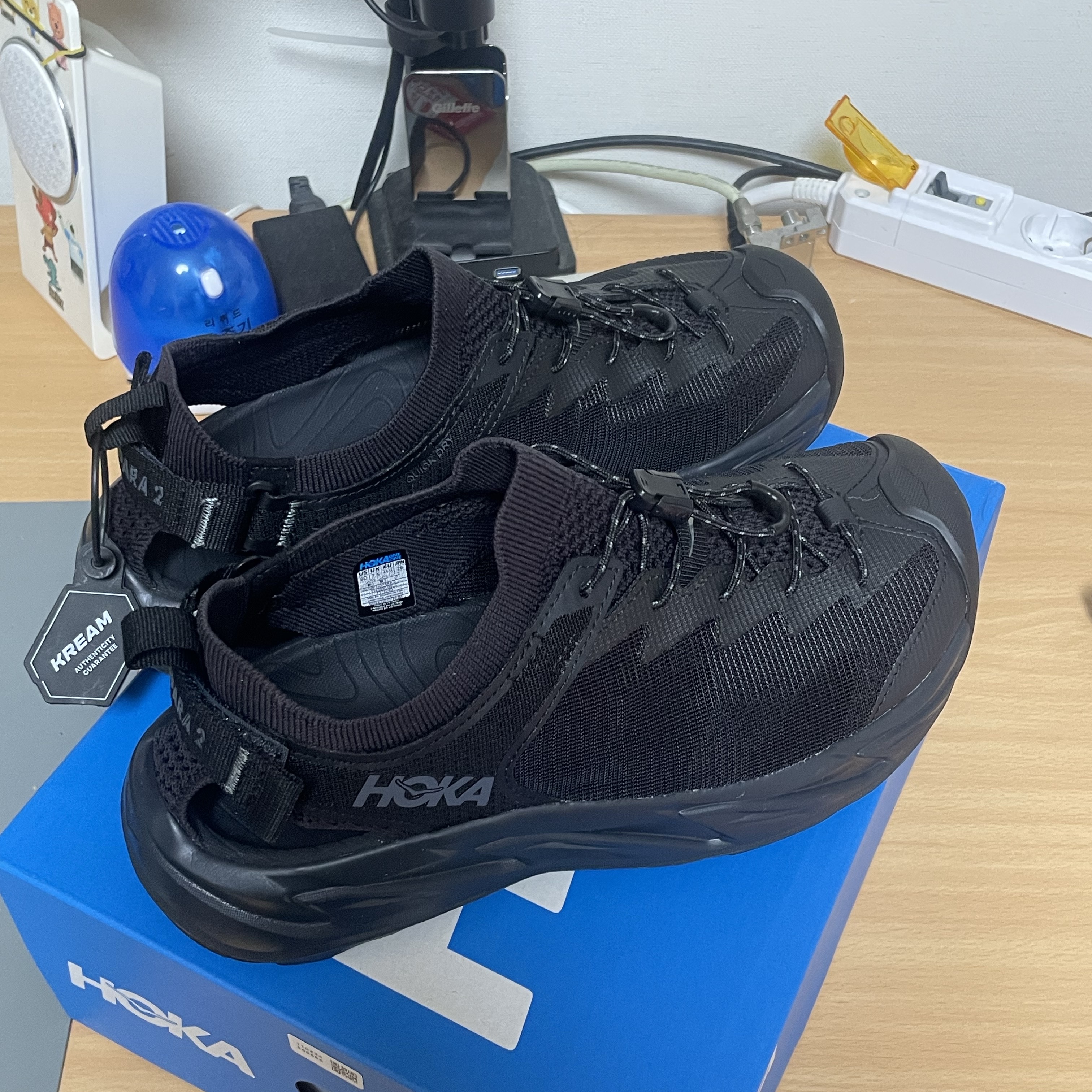 Hoka Hopara 2 Black 착용 스타일