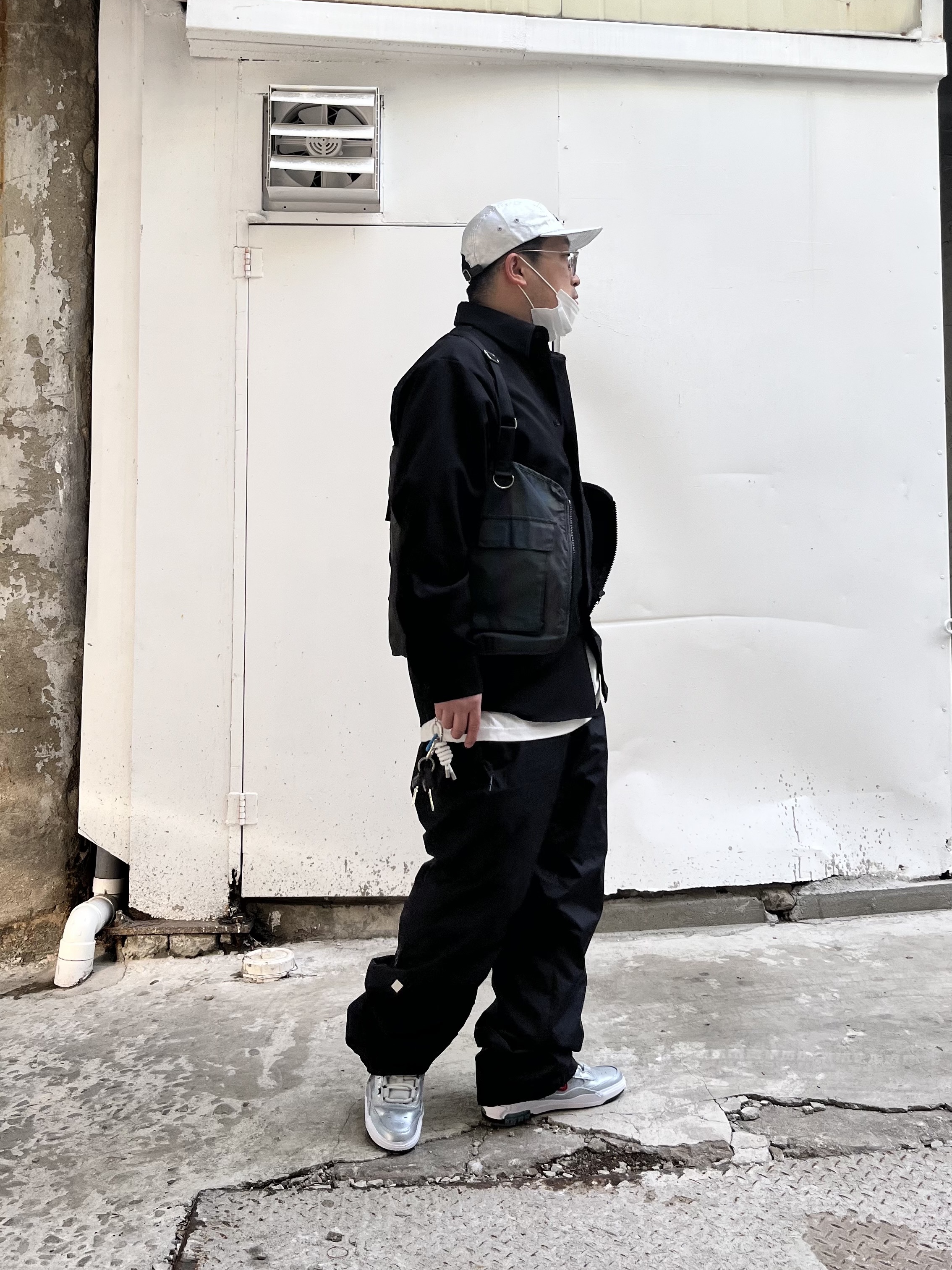 Supreme Washed Chino Twill Camp Cap Silver - 25SS, Nike SB Air Max Ishod Wair Silver Bullet 착용 스타일 - 2
