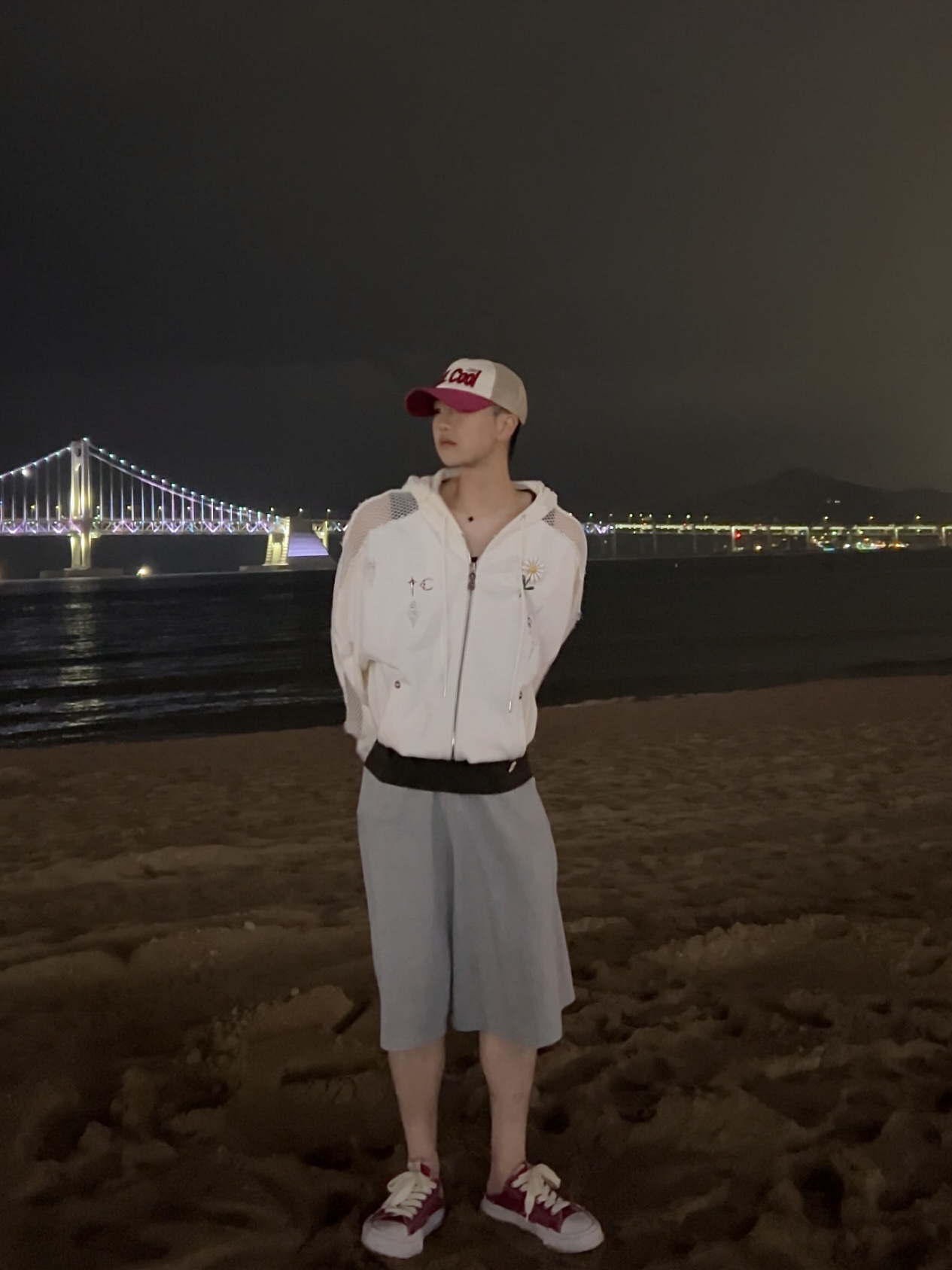 Thug Club Dem Sound Zip-Up White, Maison Mihara Yasuhiro Peterson OG Sole OD Canvas Low-top Sneakers Red 착용 스타일 - 4