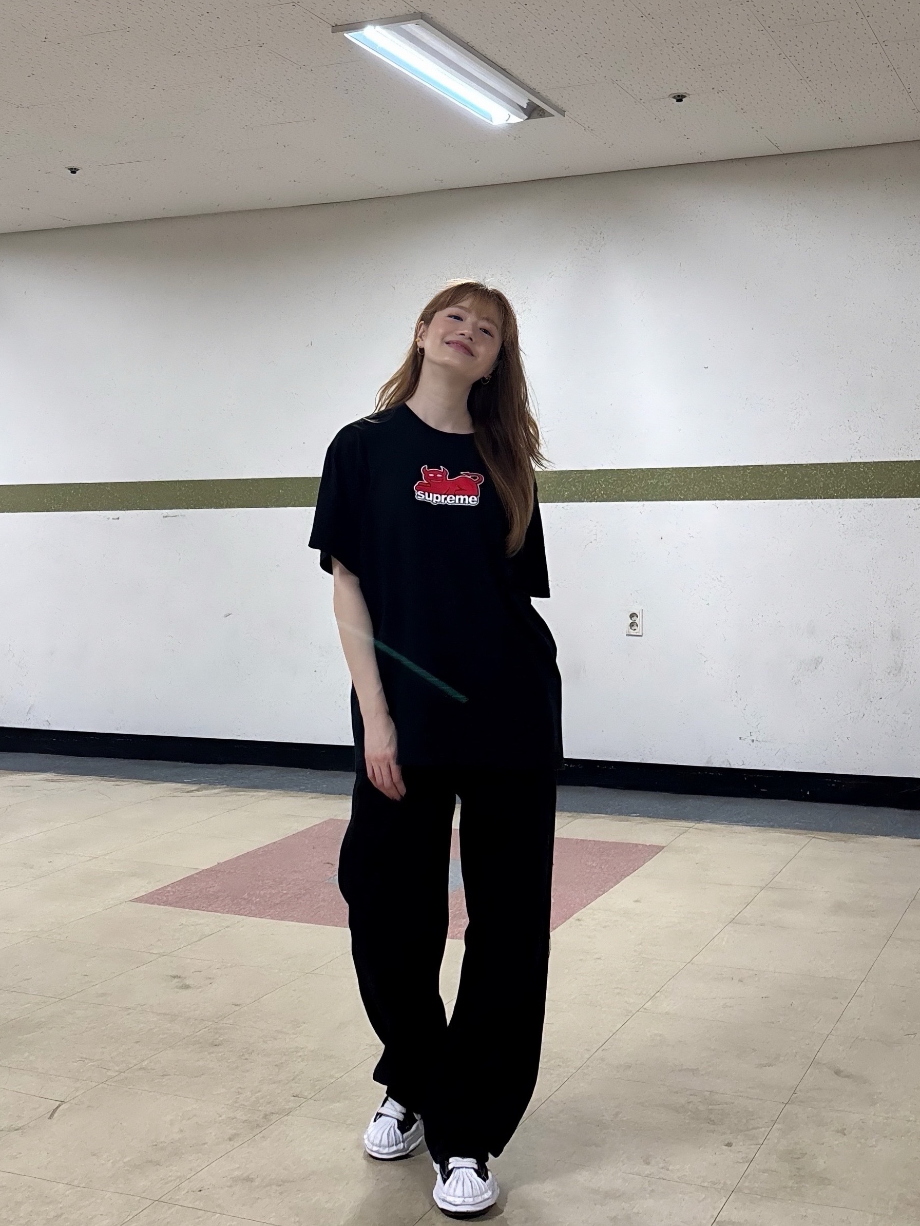 Supreme x Toy Machine Devil Cat T-Shirt Black - 24SS, Maison Mihara Yasuhiro Blakey OG Sole Canvas Low-top Sneakers Black White 착용 스타일 - 5