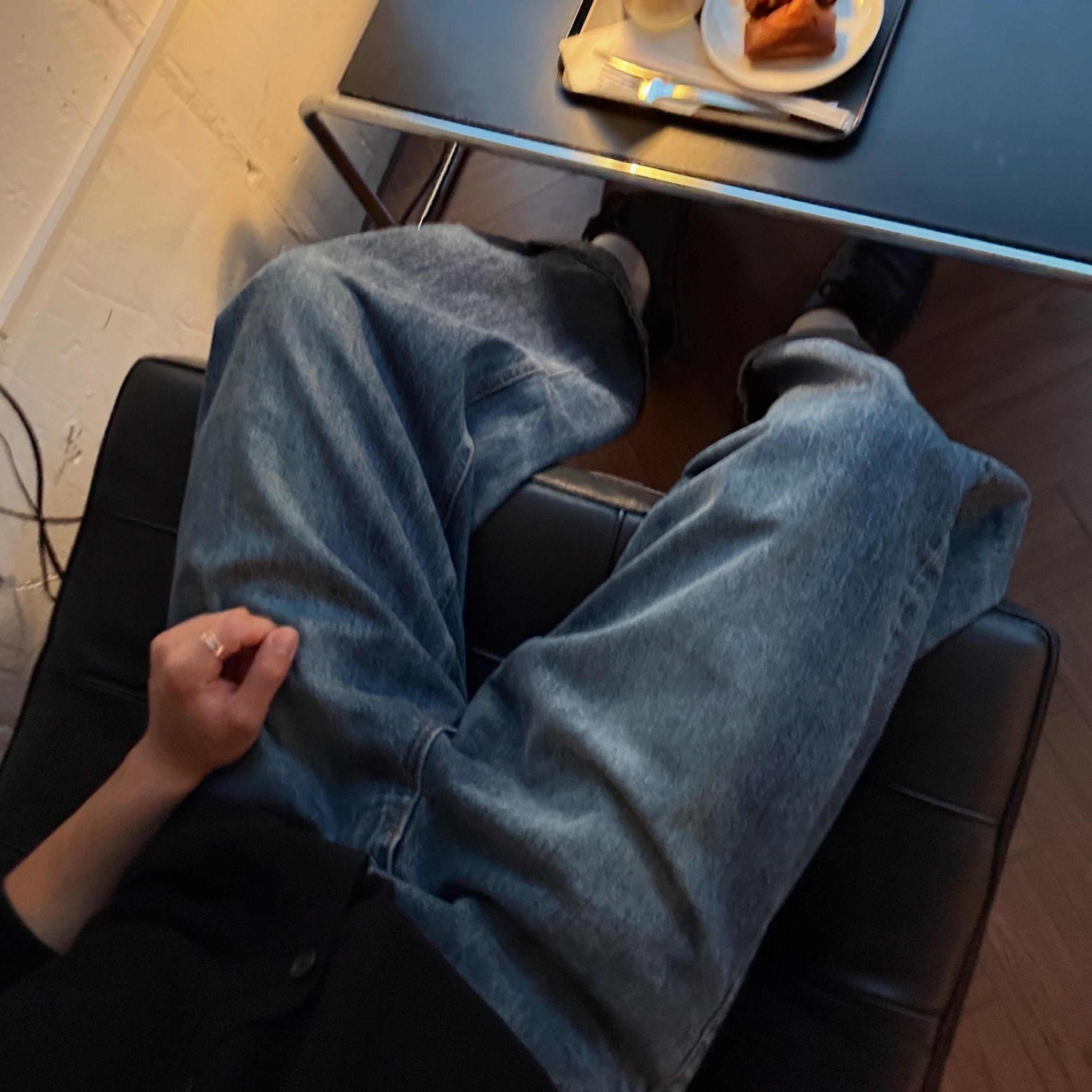 Dr. Martens 1461 Smooth Black, Hatchingroom Wide Curve Jeans Washed Blue 착용 스타일 - 2