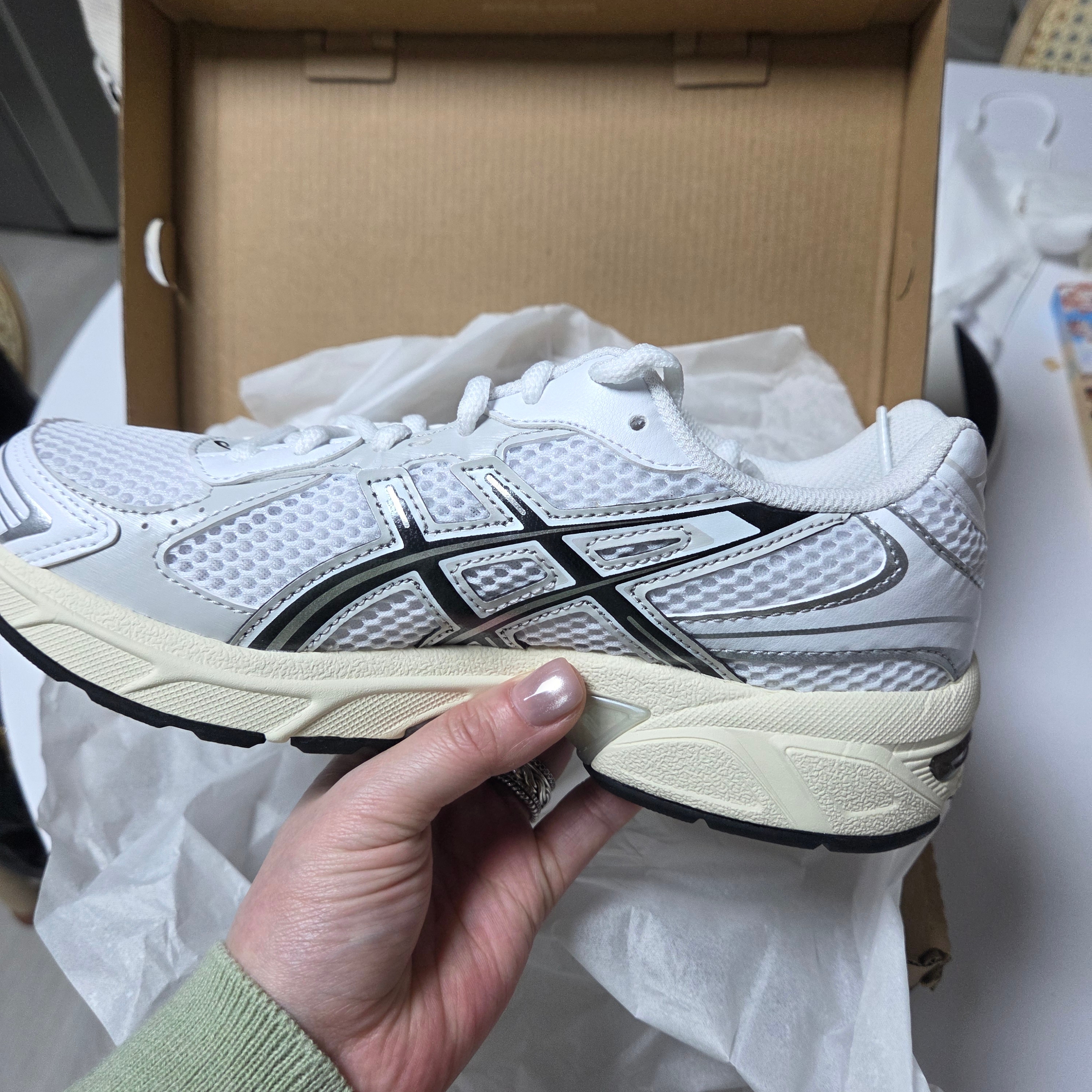 Asics Gel-1130 White Cloud Grey 착용 스타일 - 1