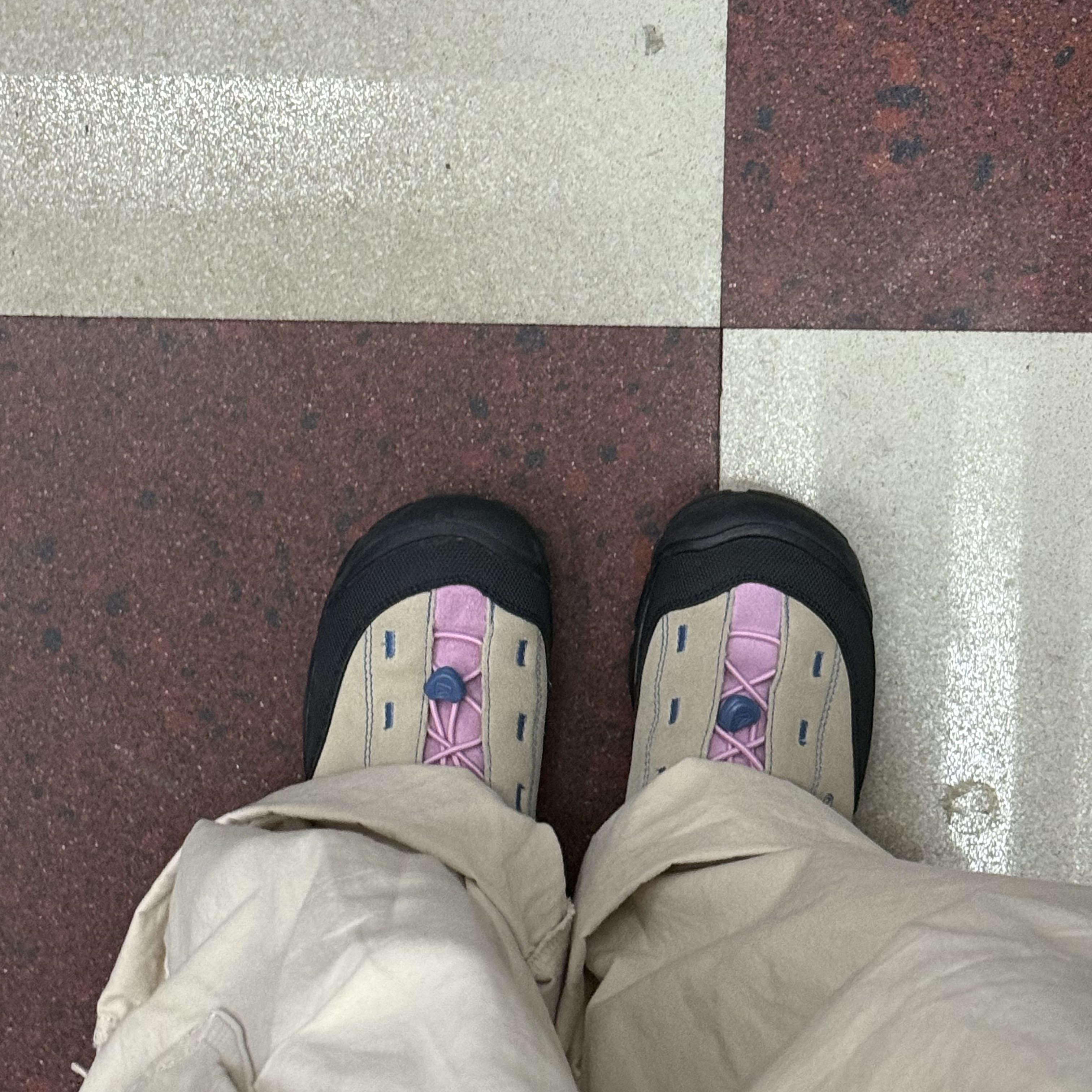 (Kids) Keen Jasper II Safari Pastel Lavender 착용 스타일