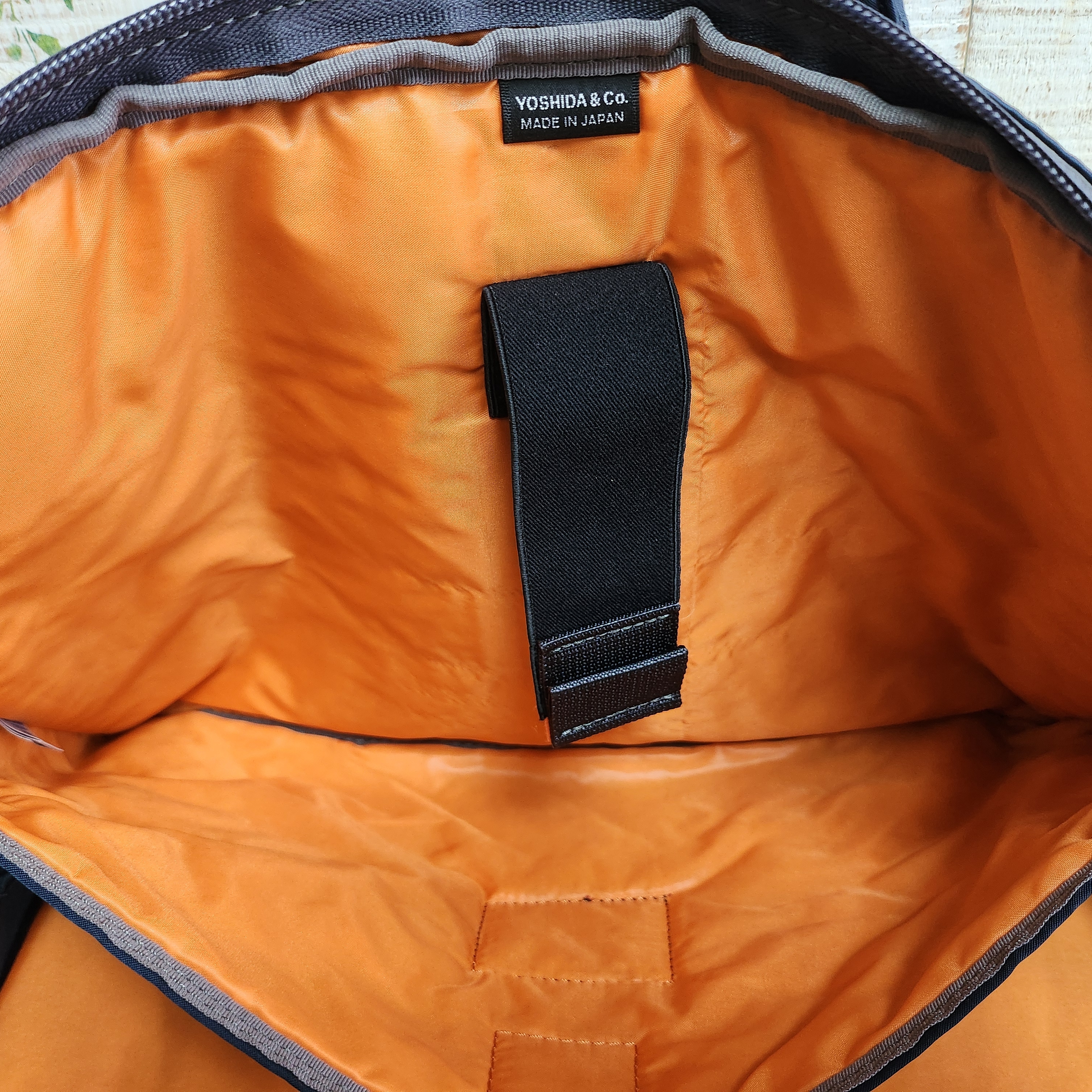 Porter PX Tanker Operator Bag 16 Iron Blue, Porter Carrying Equipment Strap 40 Sage Green 착용 스타일 - 8