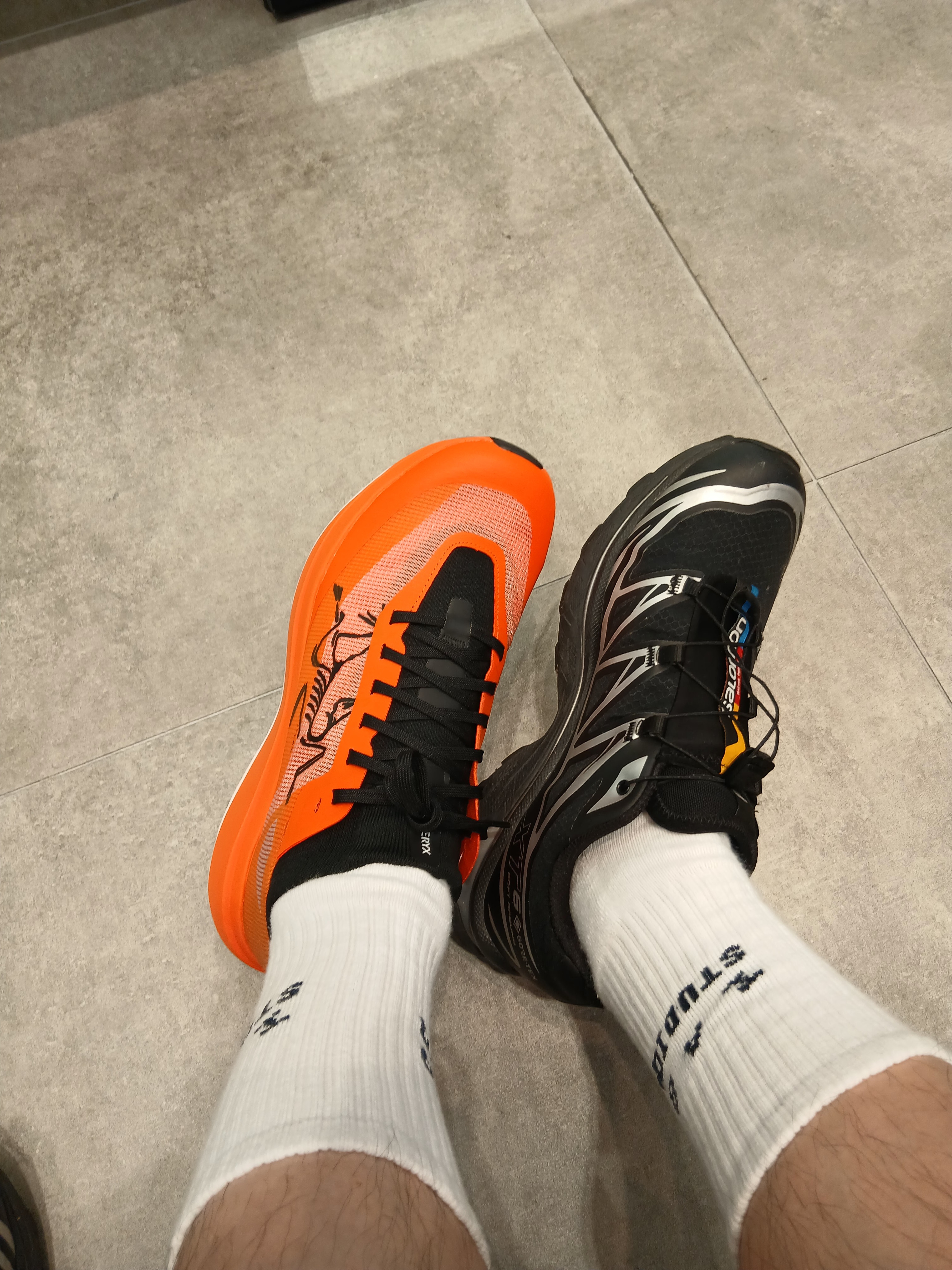 IAB Studio Socks White (5 Pack), Nike x Stussy Shorts Black (FJ9167-010) 착용 스타일 - 8