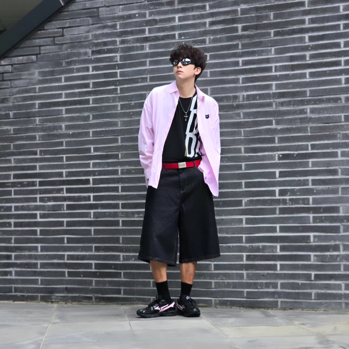 True Religion Hustle Webbing Belt Red, Mizuno Wave Rider Black Pink - Folder Exclusive 착용 스타일 - 3