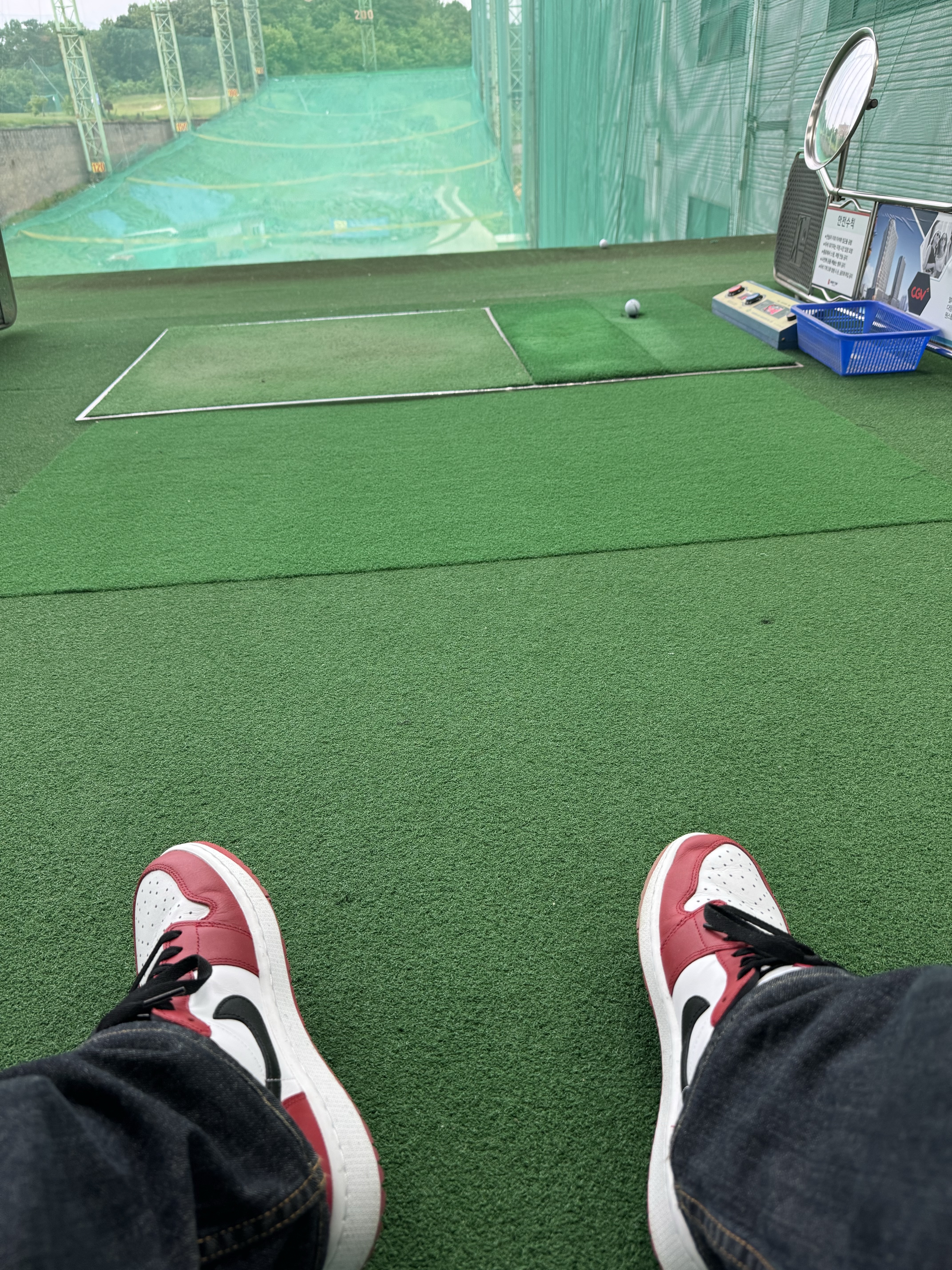 Jordan 1 Low Golf Chicago 착용 스타일 - 2