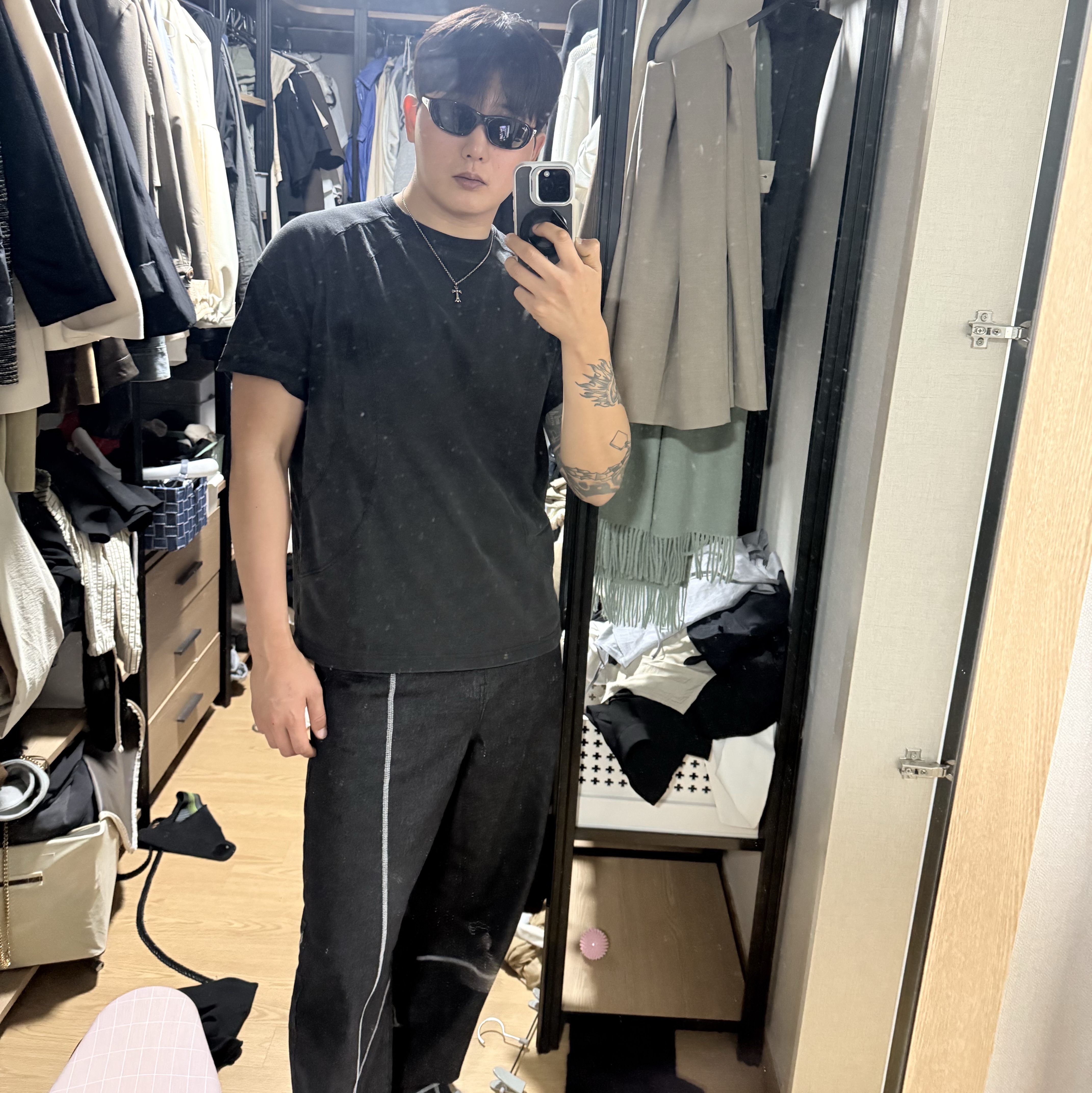 Ray-Ban DADDY-O II Polished Black Frame Green Classic G-15 Lenses 착용 스타일
