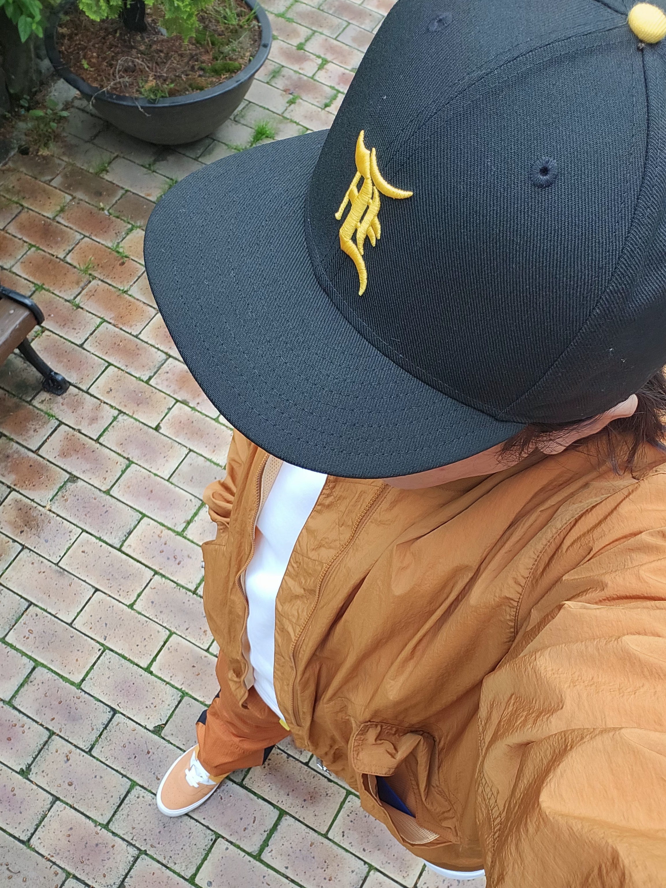 Essentials x New Era Classic Collection 59FIFTY Fitted Cap Pittsburgh Pirates, Jordan Renegade Essentials Lightweight Jacket Black - Asia 착용 스타일