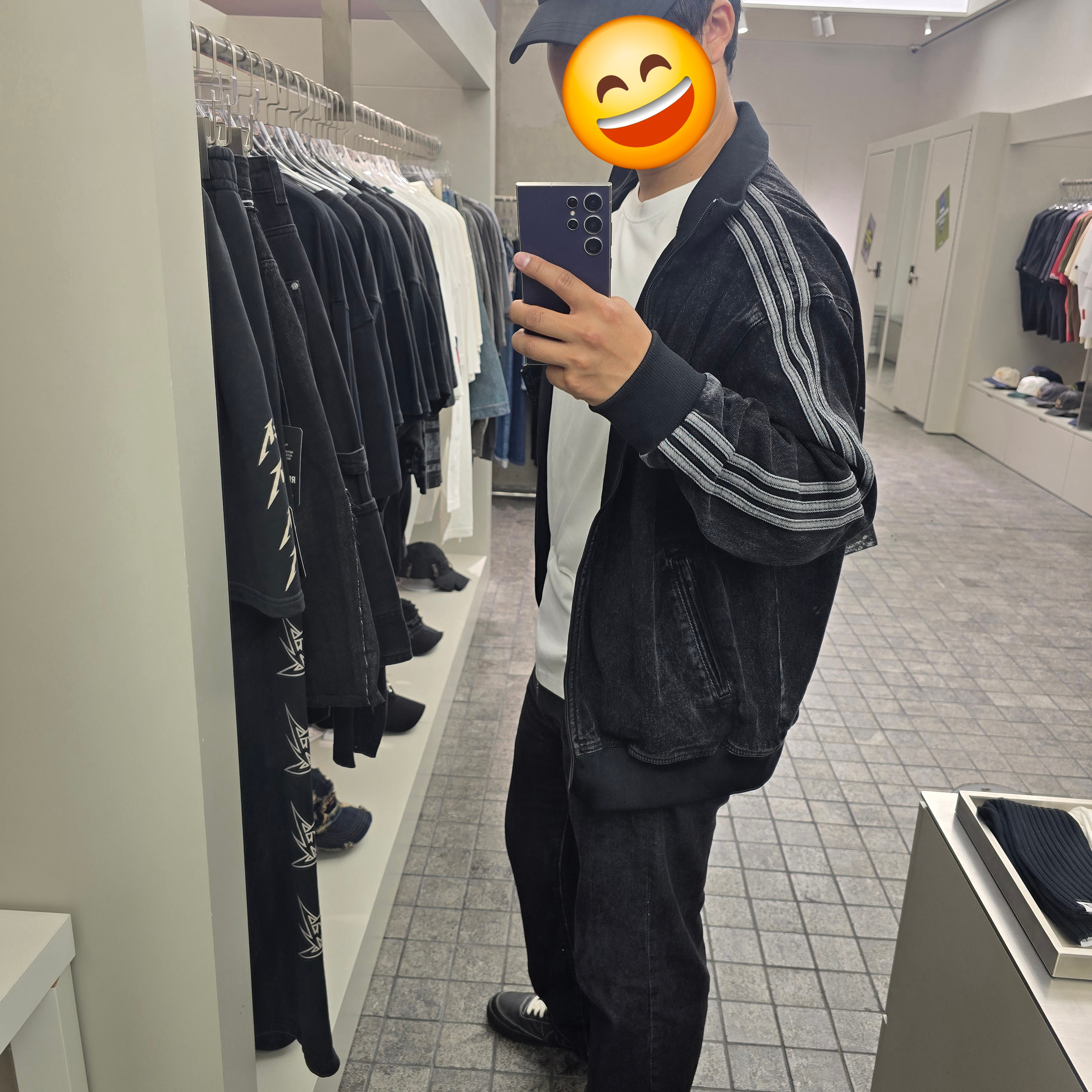 Adidas Adicolor Denim Firebird Track Top True Black Denim  - US Sizing, Nike Killshot 2 Black Phantom 착용 스타일