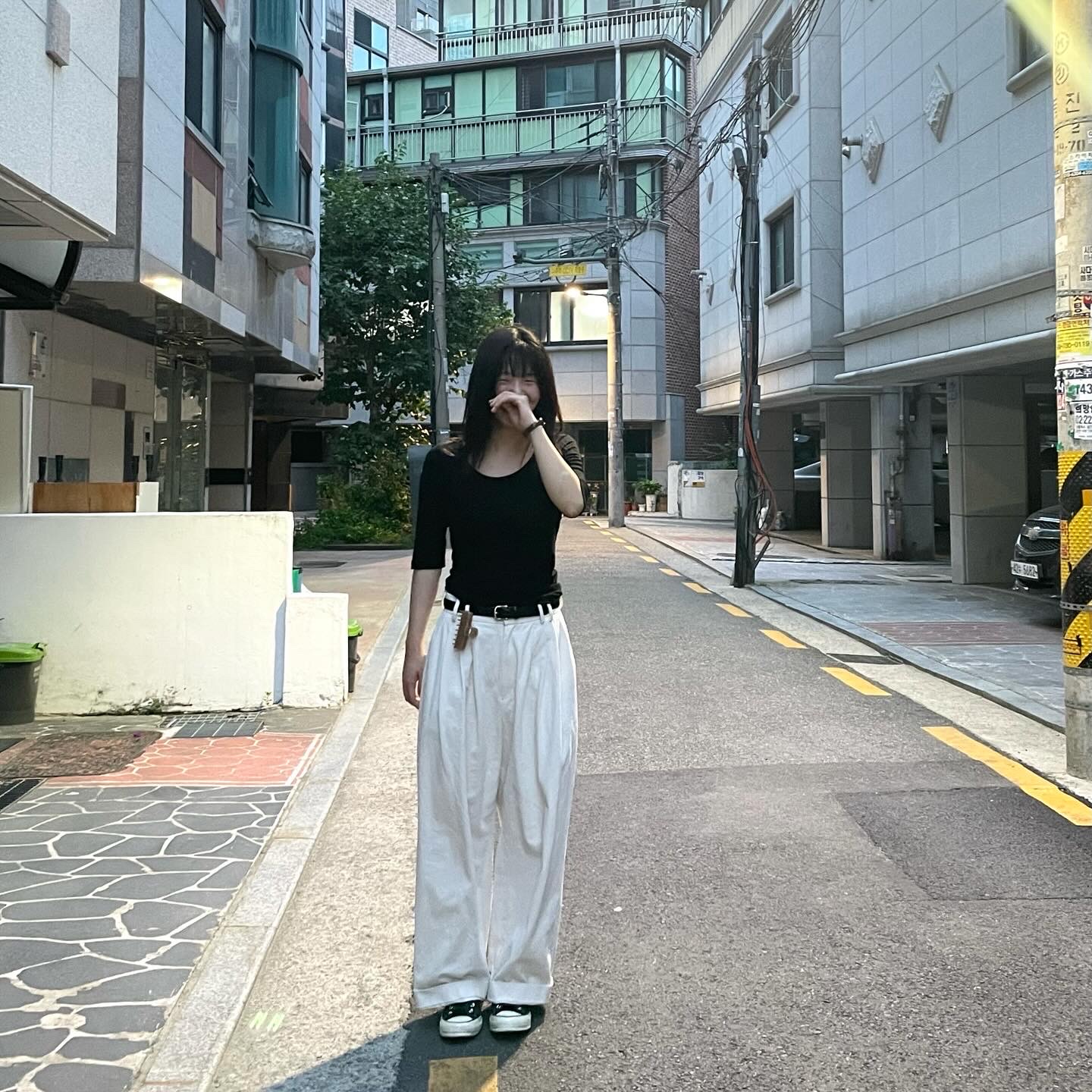 Converse Chuck 70 Hi Black 착용 스타일 - 2