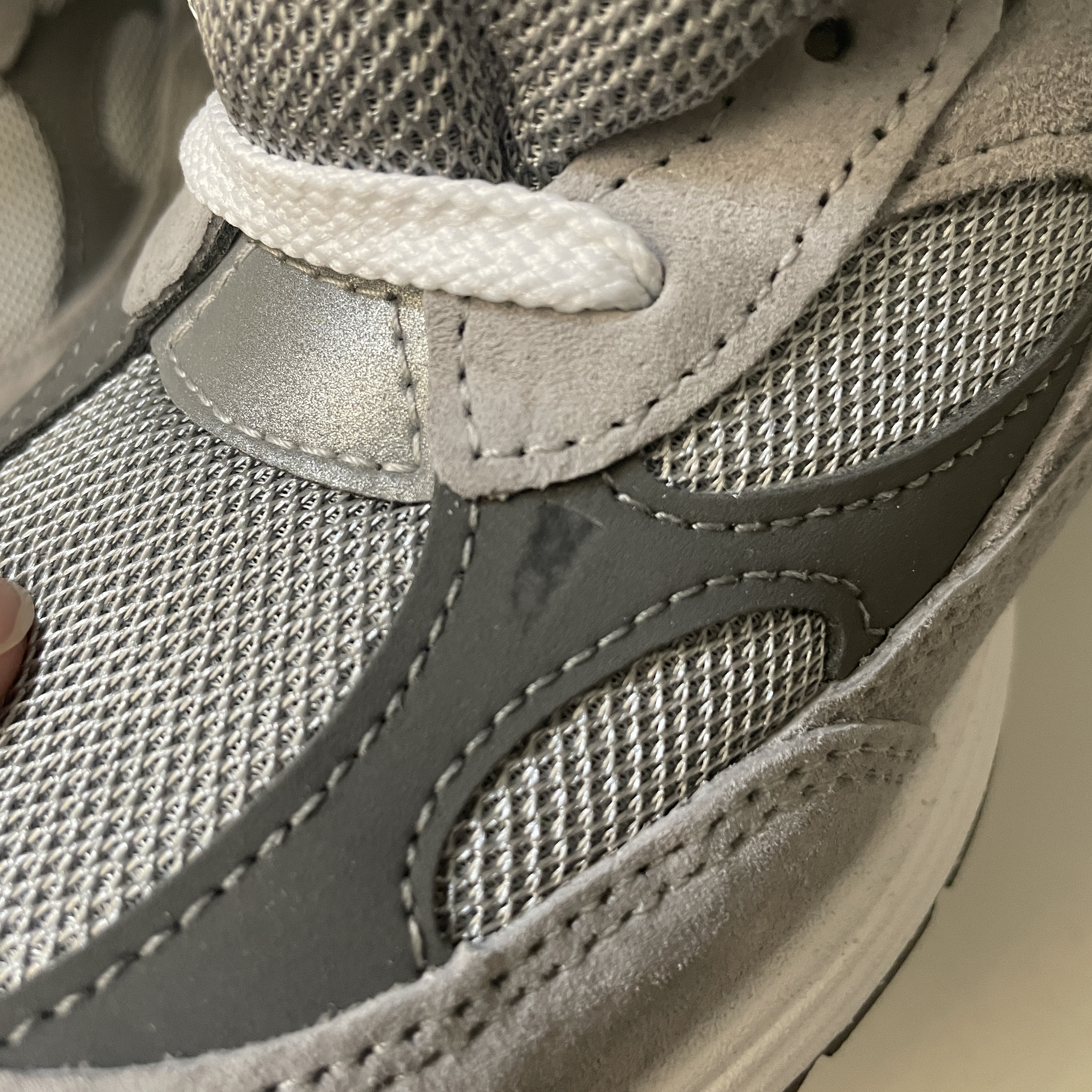 New Balance 992 Made in USA Core Grey Silver Metallic, New Balance 992 Made in USA Grey - D Standard 착용 스타일 - 1