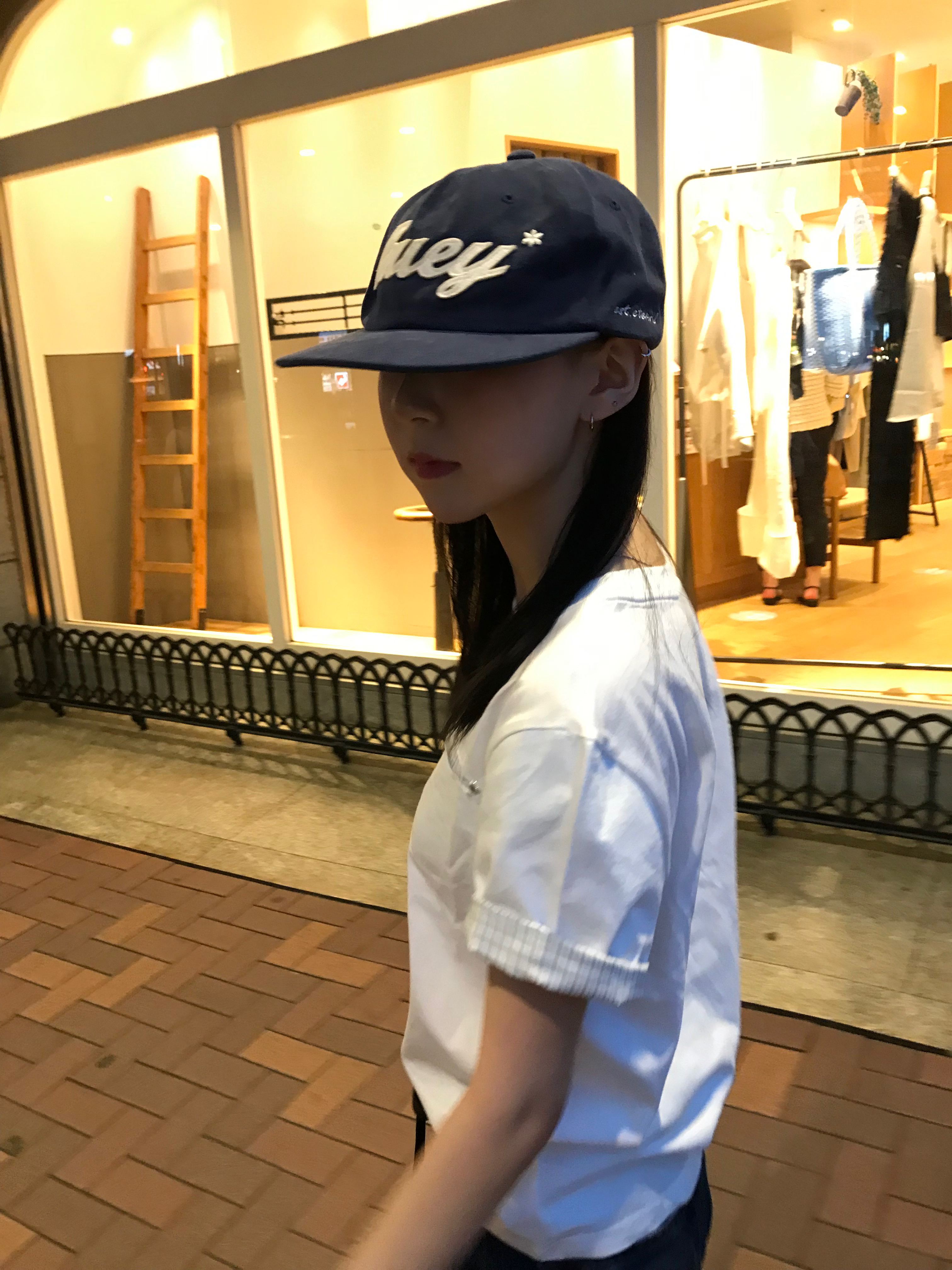Huey Check Rollup Tee White, Huey Applique Cap Navy 착용 스타일 - 2