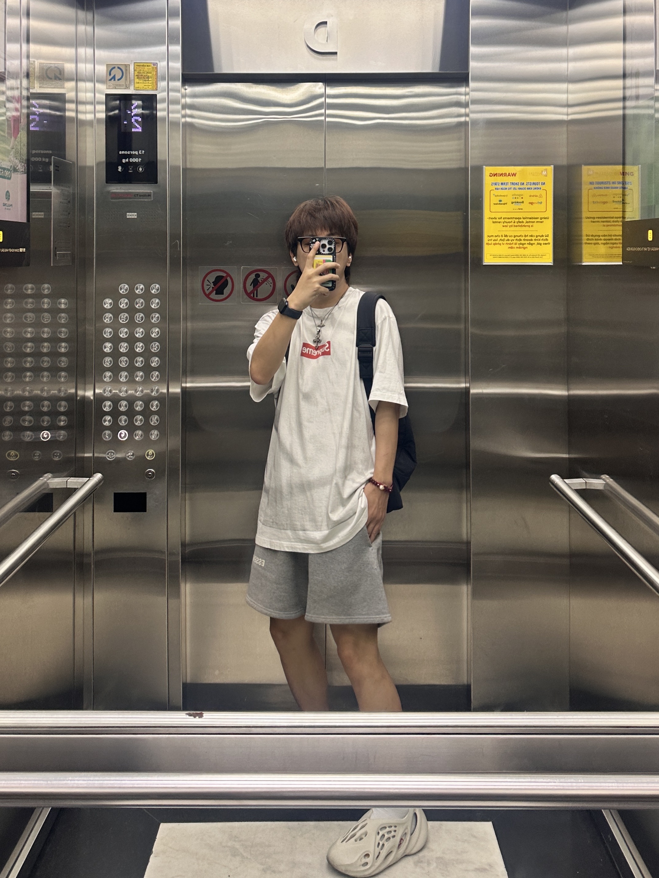 Supreme x MM6 Maison Margiela Box Logo T-Shirt White - 24SS, Vivienne Westwood Mini Bas Relief Pendant Silver 착용 스타일
