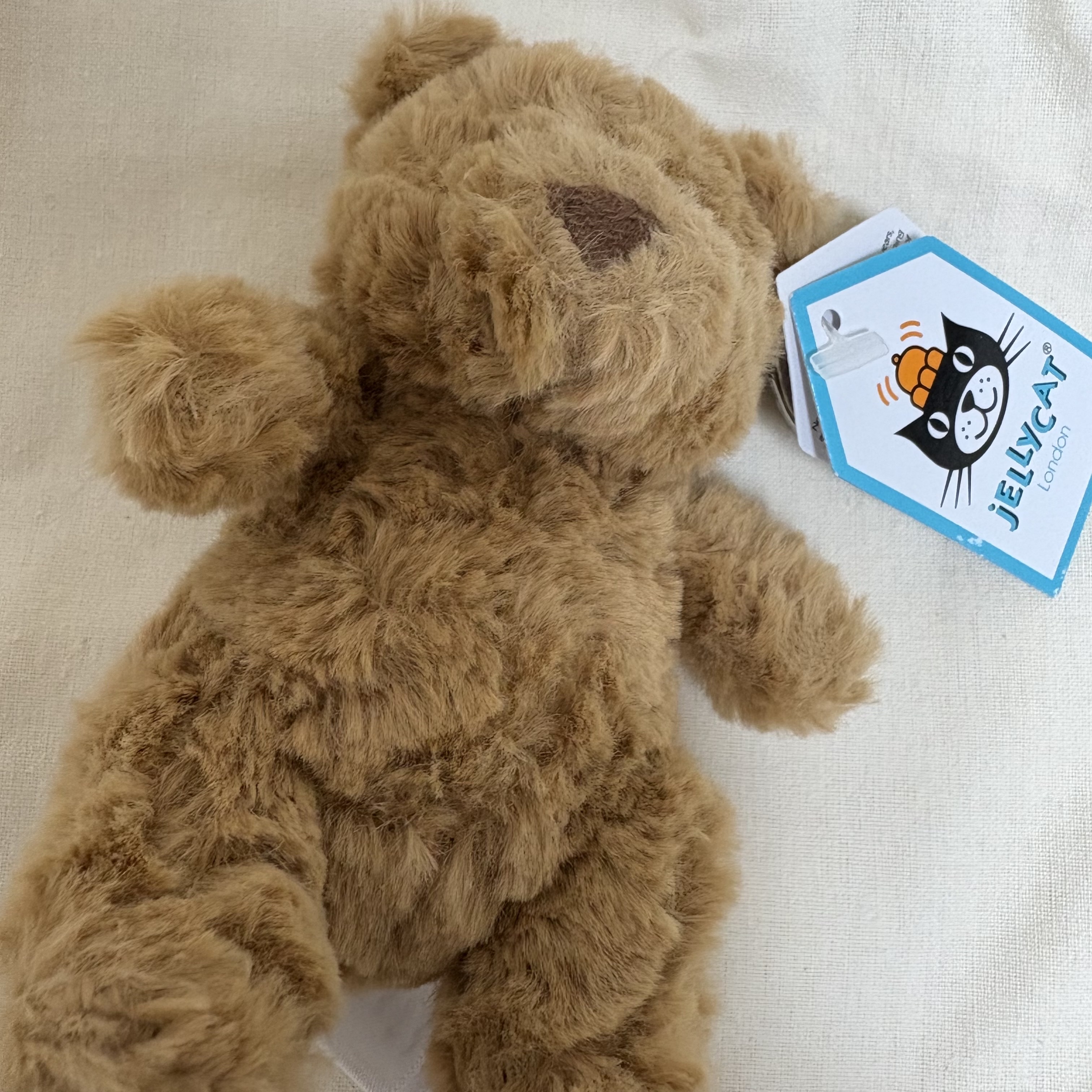 Jellycat Bartholomew Bear Bag Charm Brown 착용 스타일
