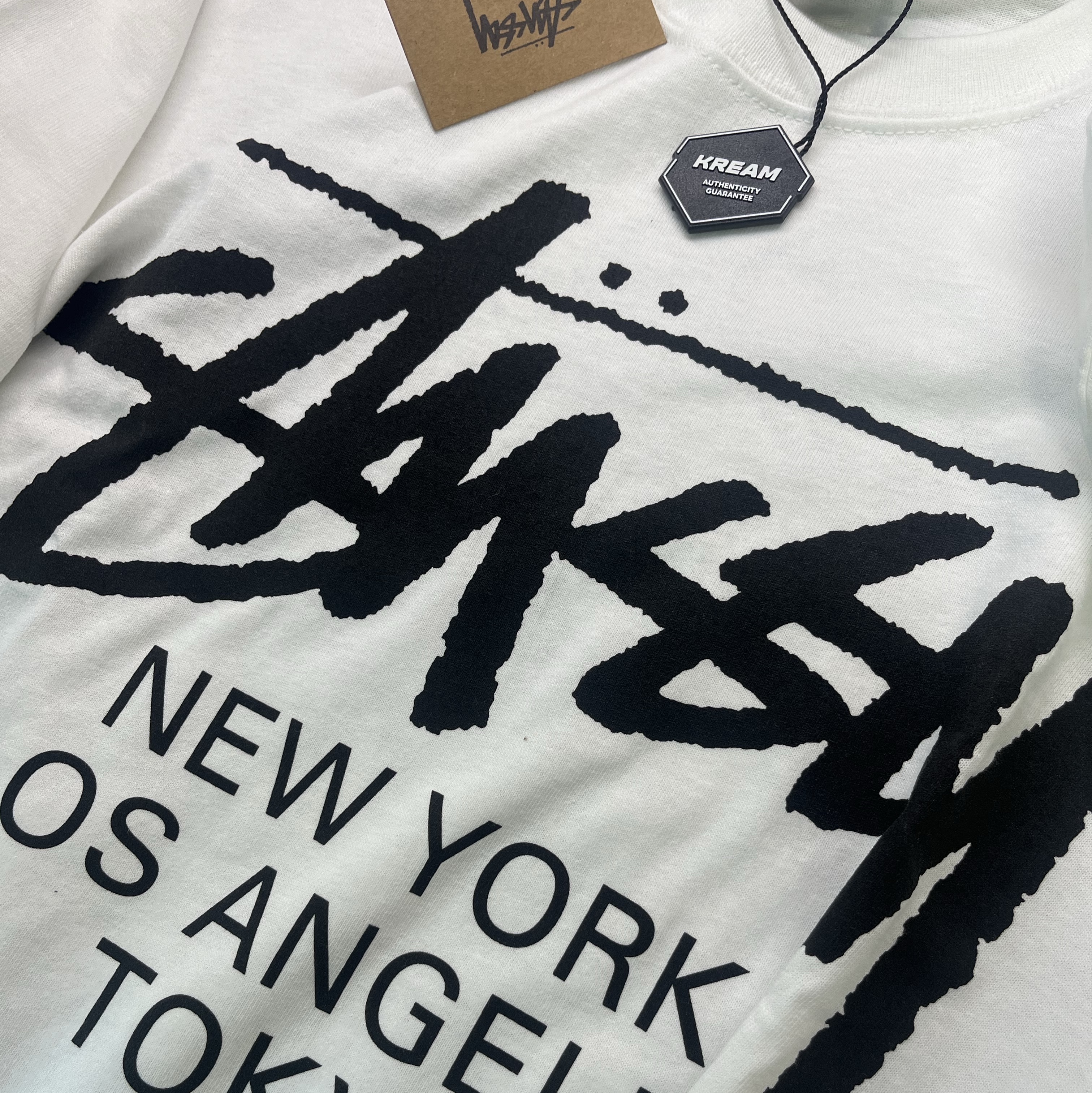 Stussy World Tour T-Shirt White 착용 스타일