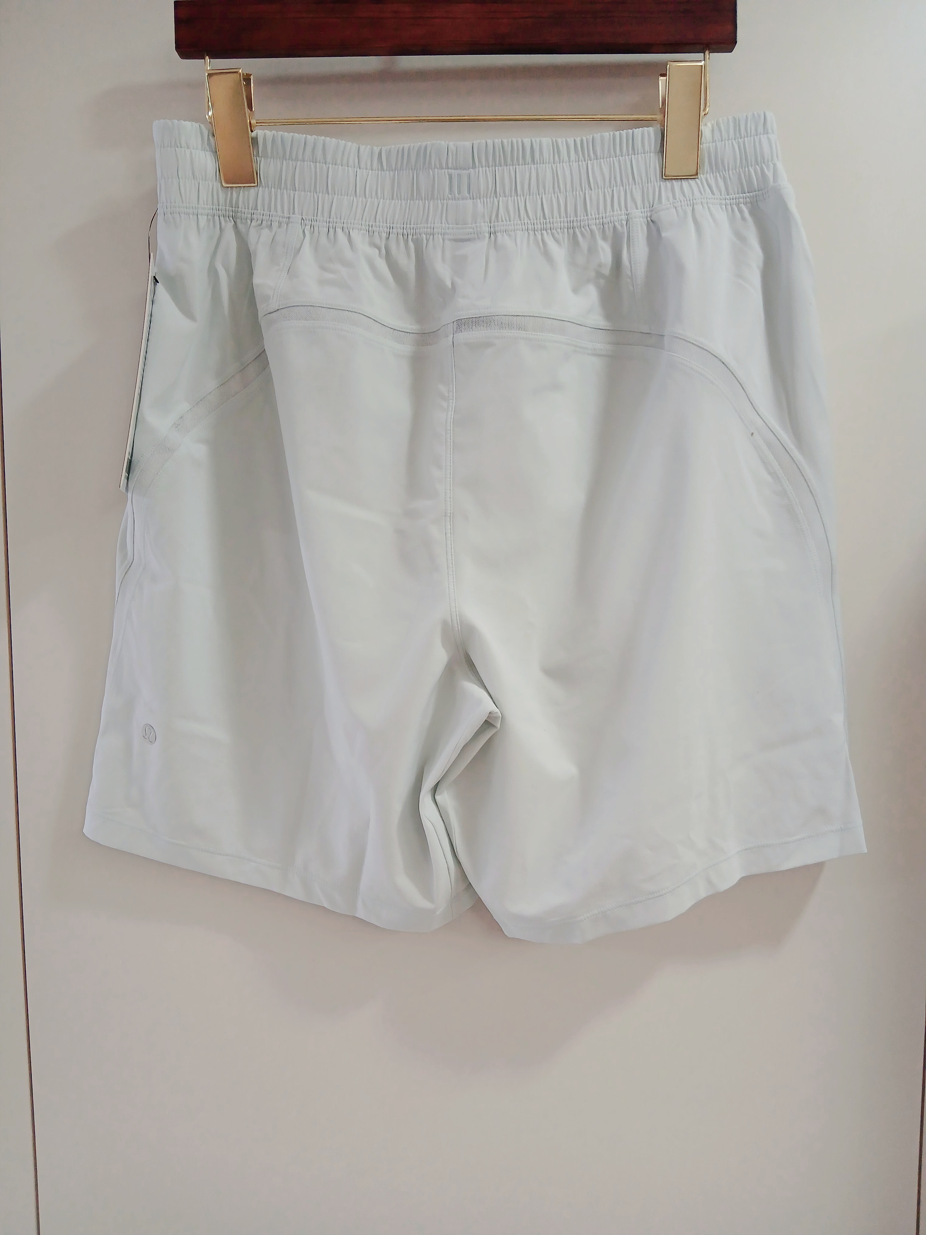 Lululemon Pace Breaker Linerless Shorts 5 Inch Black 착용 스타일 - 3