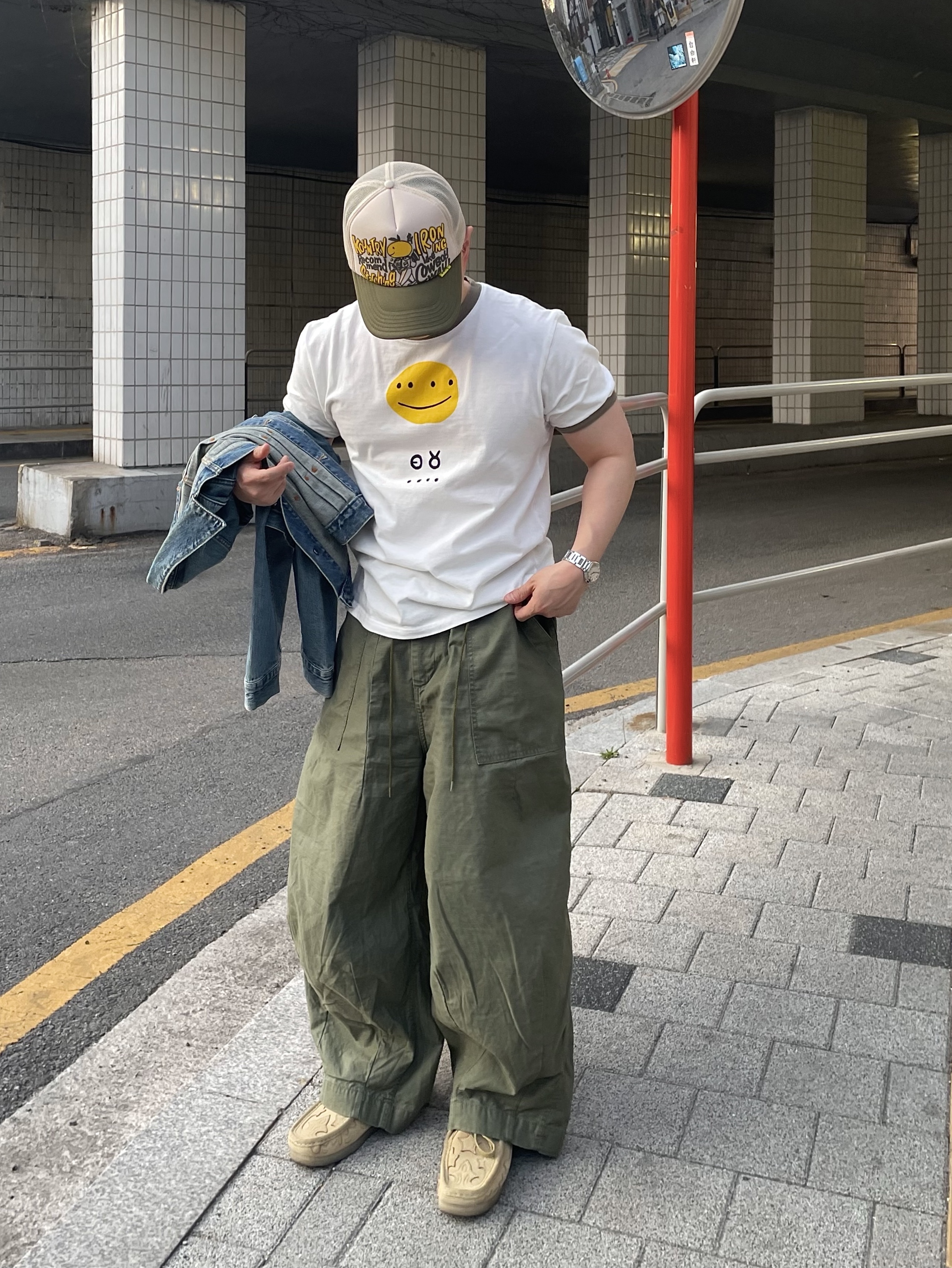 Kapital Kountry Dirty Shrink Truck Cap Kinari Khaki, Needles H.D. Fatigue Pants Olive 착용 스타일 - 4