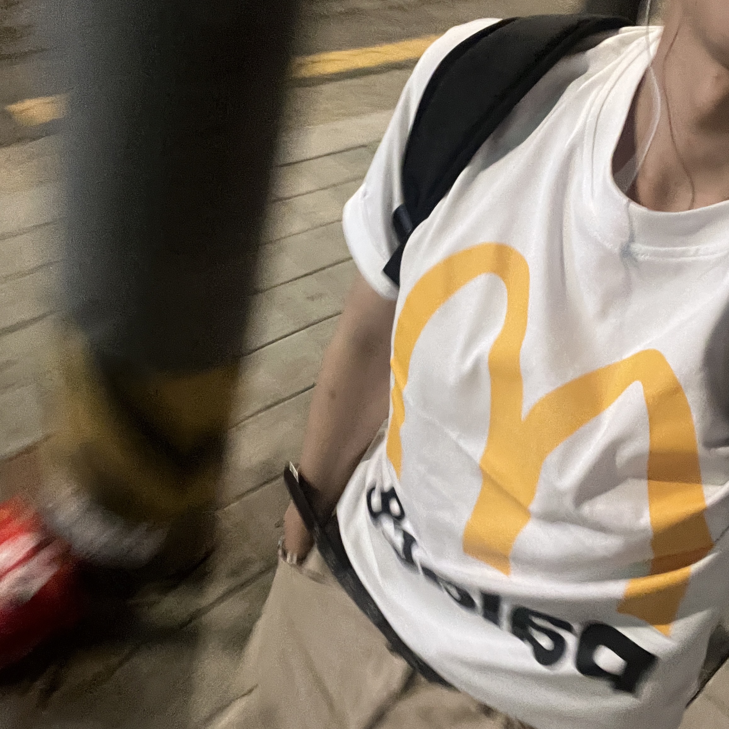 Palace x McDonald's Logo T-Shirt White - 23FW, Aoiro Hikari Snap M65 Pants Tan 착용 스타일 - 1
