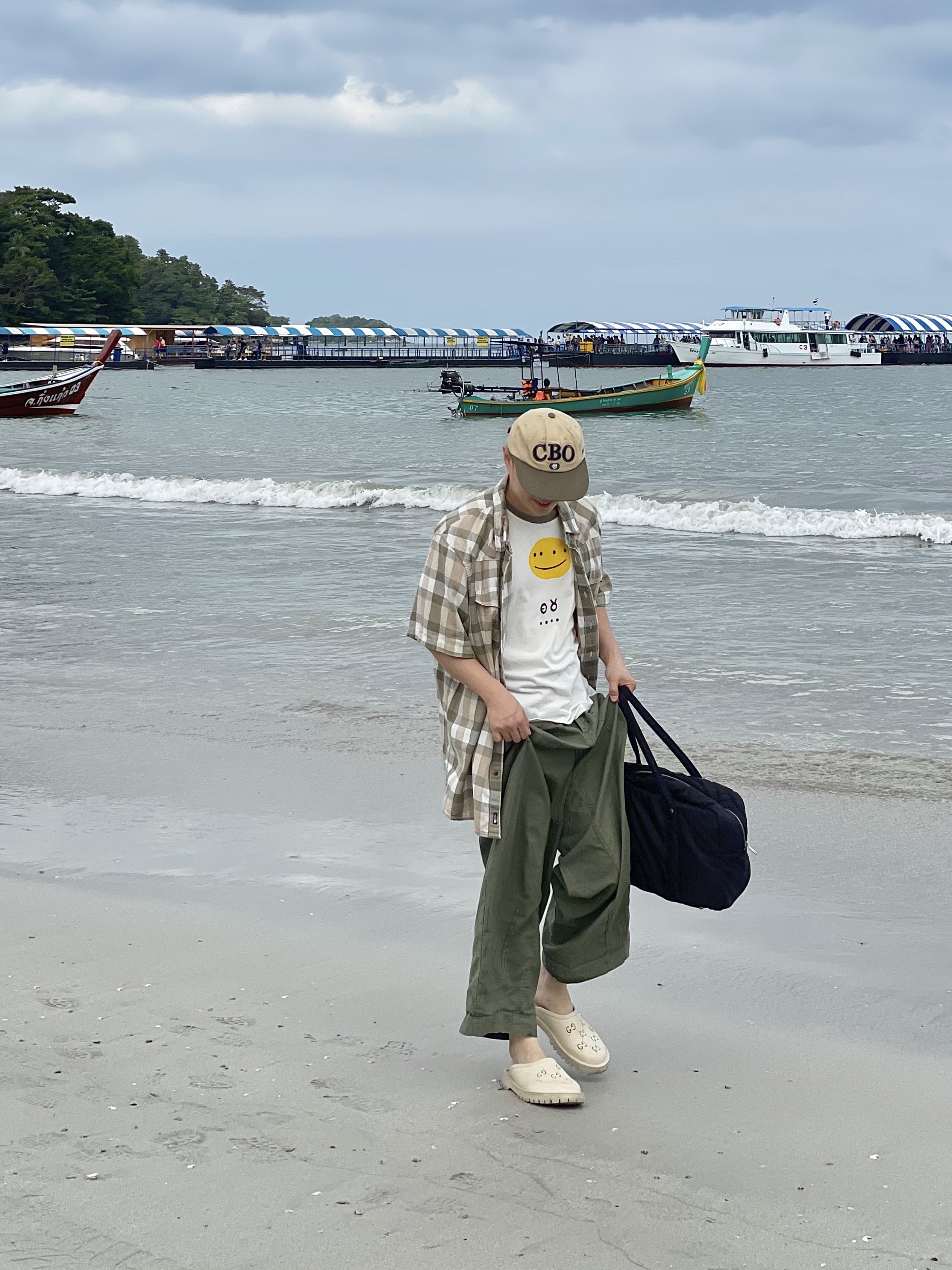 Kapital Kountry Dirty Shrink Truck Cap Kinari Khaki, Needles H.D. Fatigue Pants Olive 착용 스타일 - 9