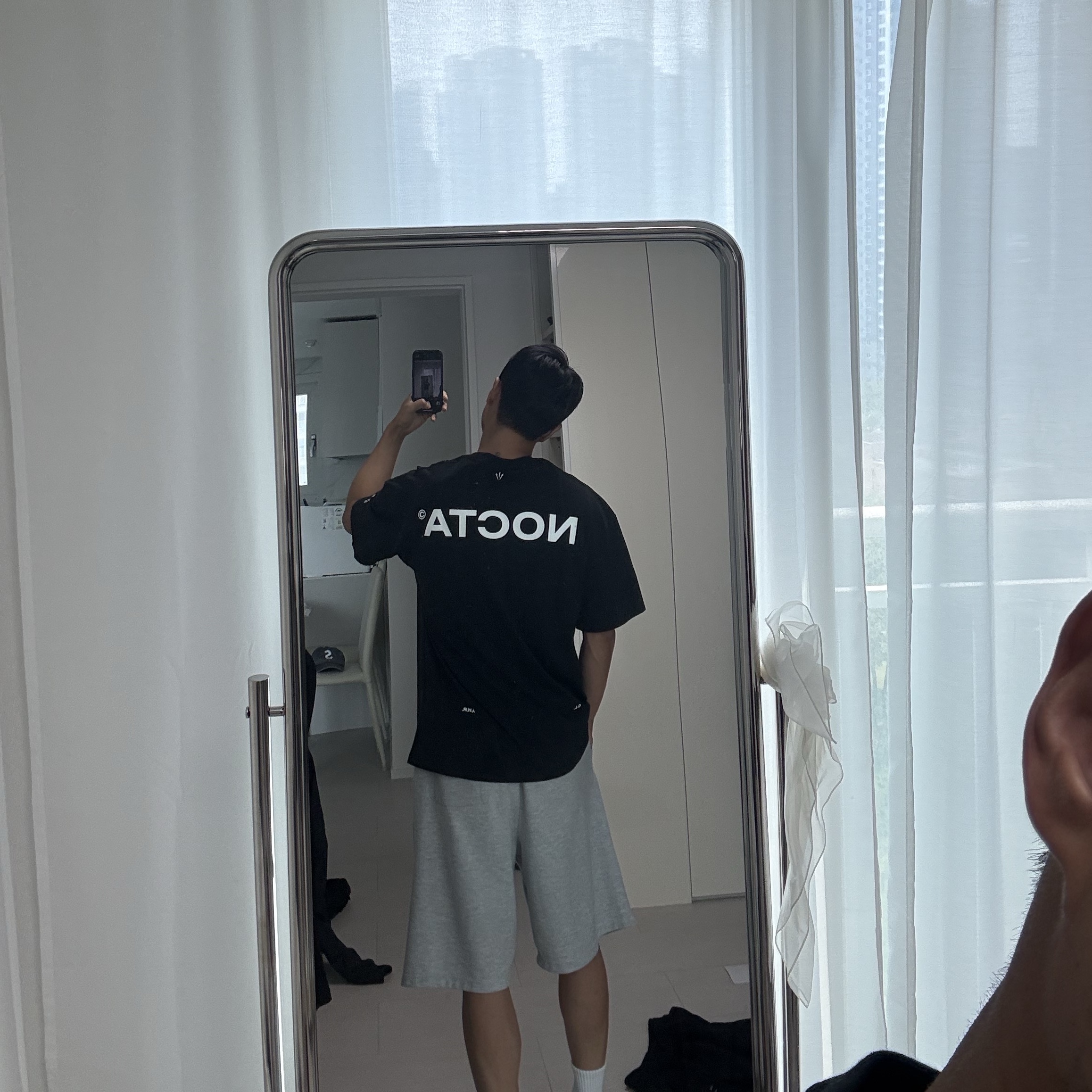 Nike x Drake Nocta Max 90 T-Shirt Black (FN7663-010) 착용 스타일 - 1